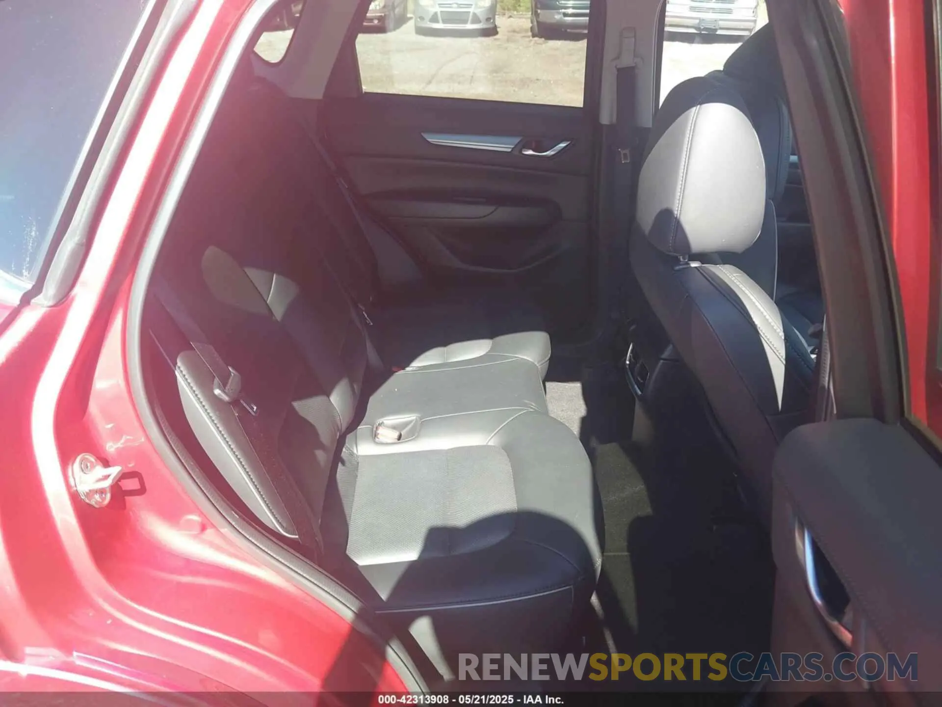 8 Photograph of a damaged car JM3KFBBL1R0504054 MAZDA CX-5 2024