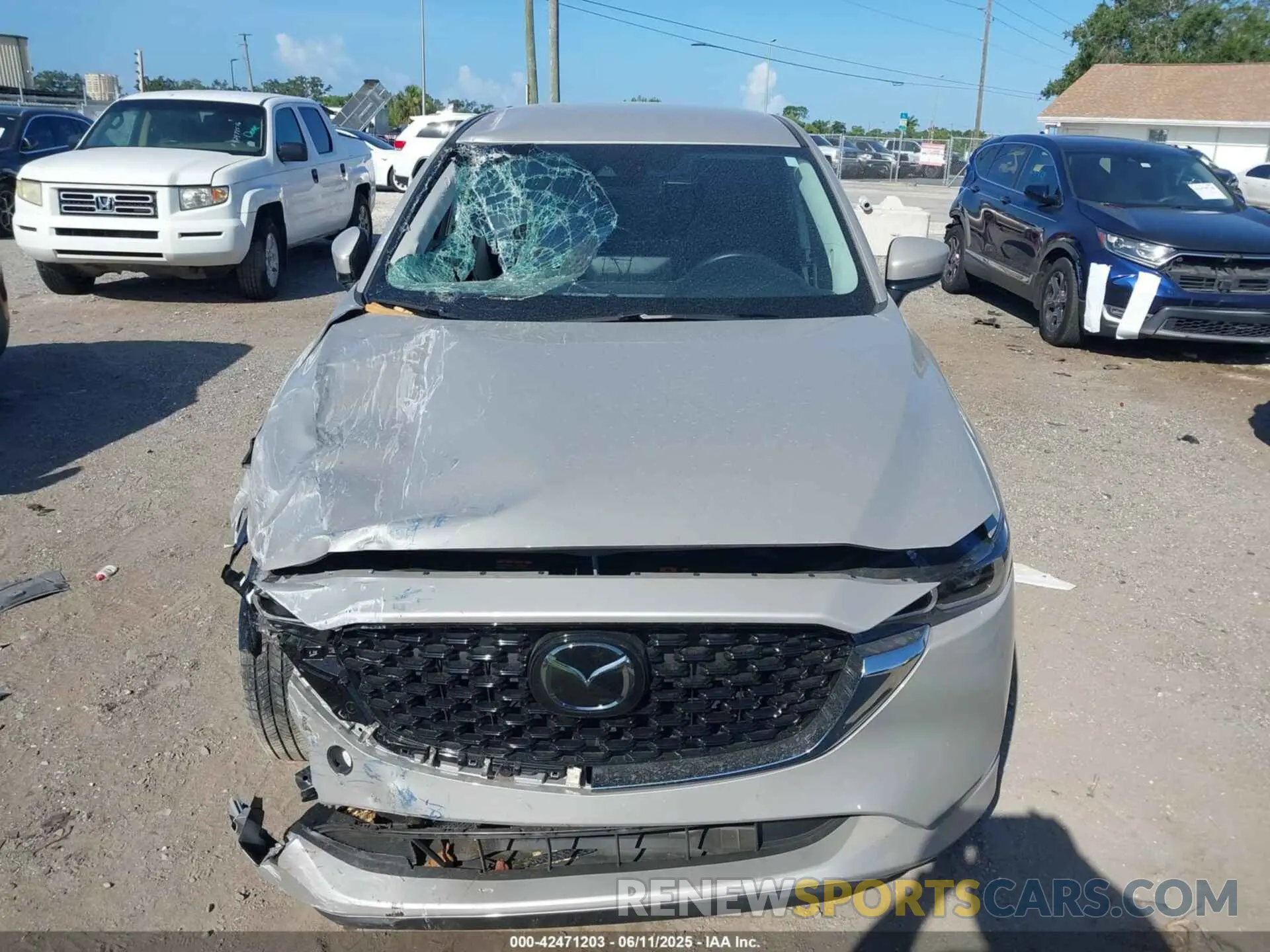 11 Photograph of a damaged car JM3KFBBL2R0400382 MAZDA CX-5 2024