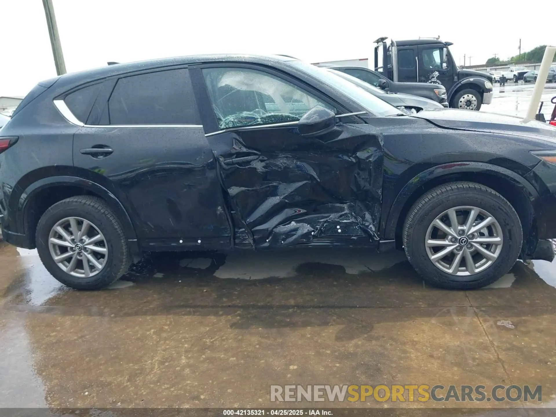 6 Photograph of a damaged car JM3KFBBL2R0532106 MAZDA CX-5 2024