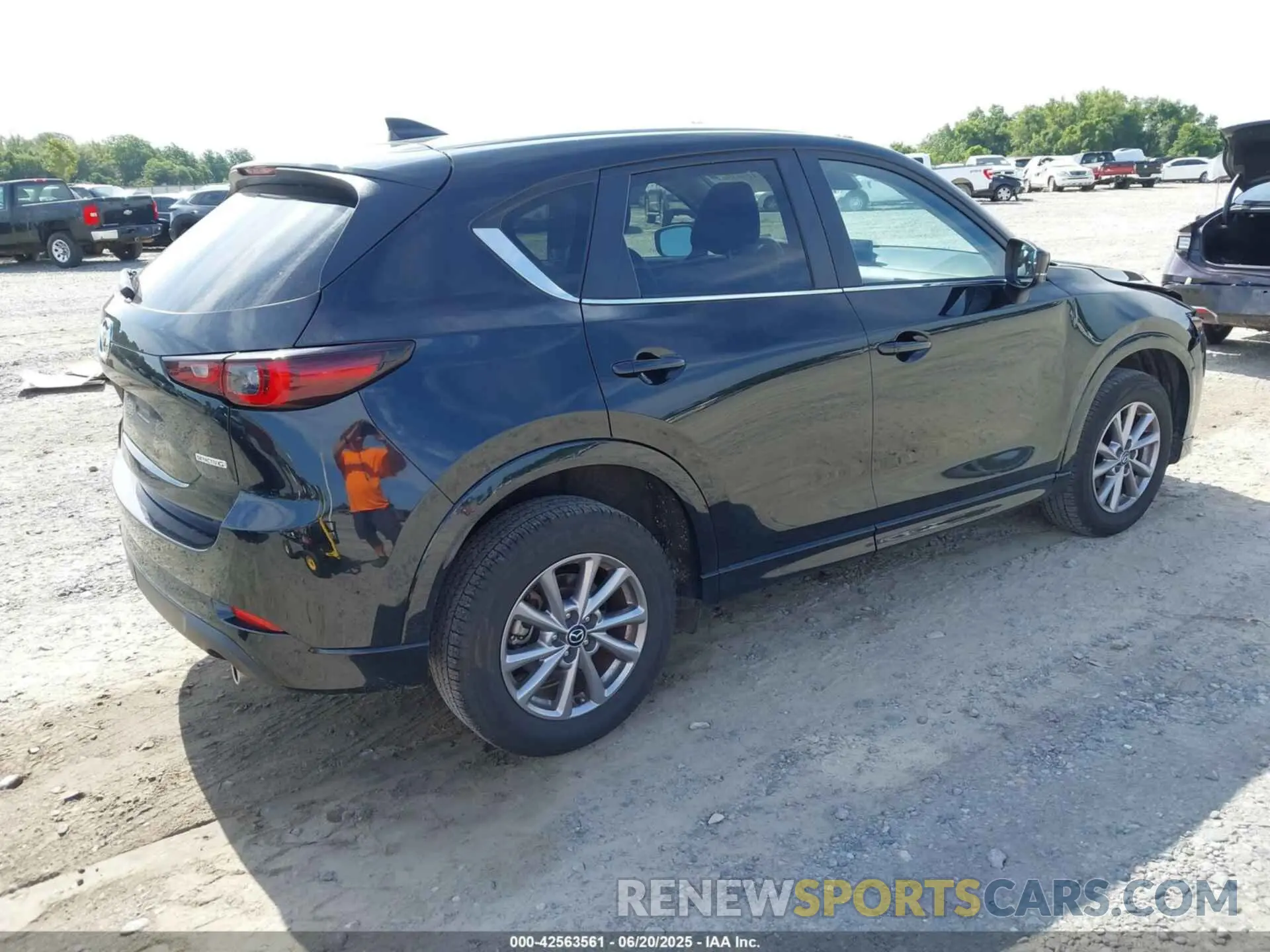 4 Photograph of a damaged car JM3KFBBL3R0502158 MAZDA CX-5 2024