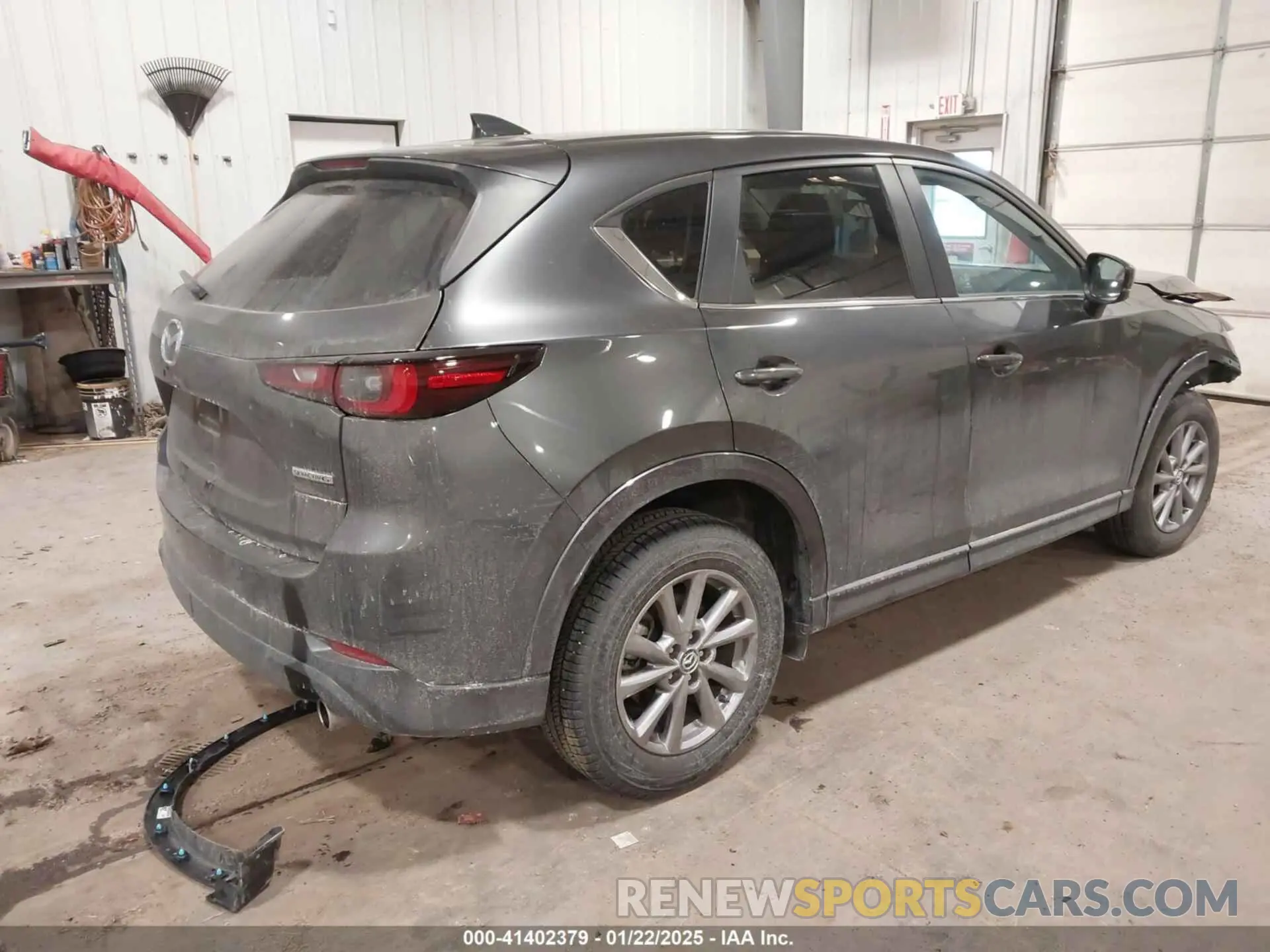 4 Photograph of a damaged car JM3KFBBL4R0407642 MAZDA CX-5 2024