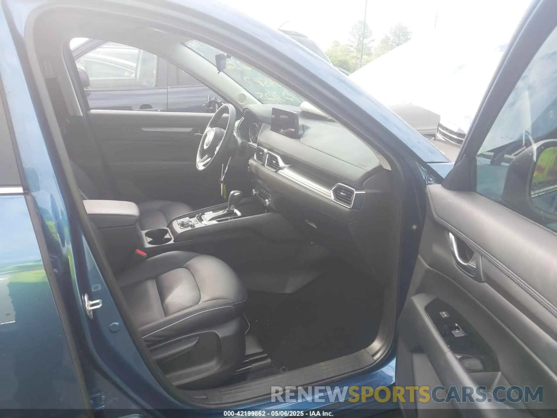 5 Photograph of a damaged car JM3KFBBL5R0474587 MAZDA CX-5 2024