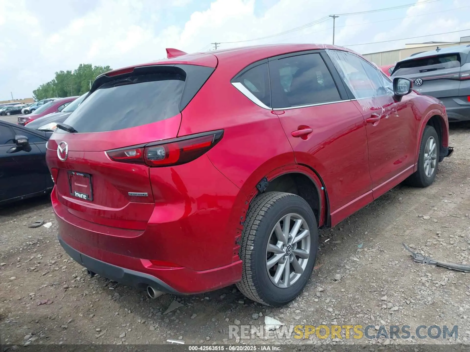 4 Photograph of a damaged car JM3KFBBL6R0410350 MAZDA CX-5 2024