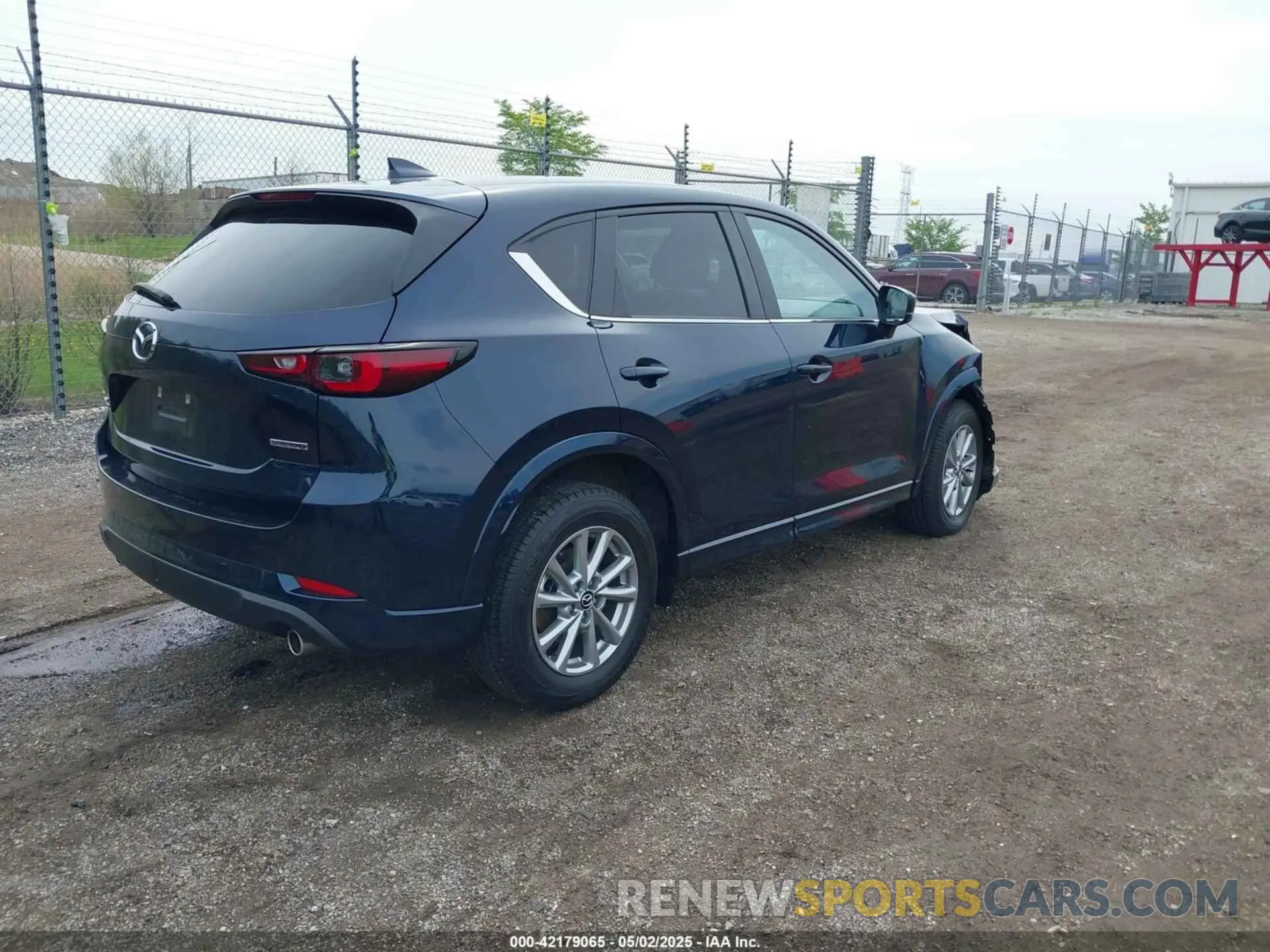 4 Photograph of a damaged car JM3KFBBL6R0466272 MAZDA CX-5 2024