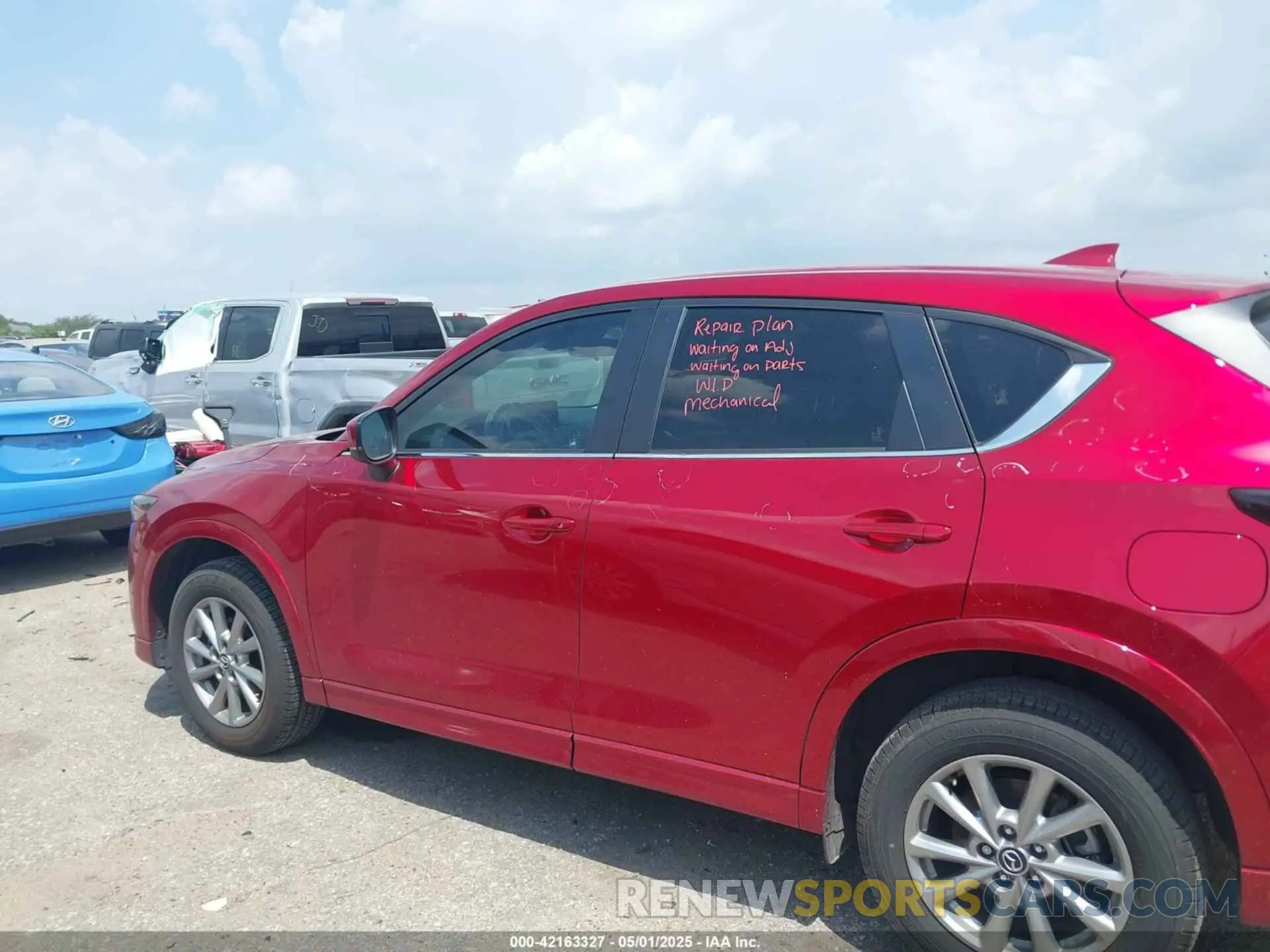 14 Photograph of a damaged car JM3KFBBL6R0509928 MAZDA CX-5 2024