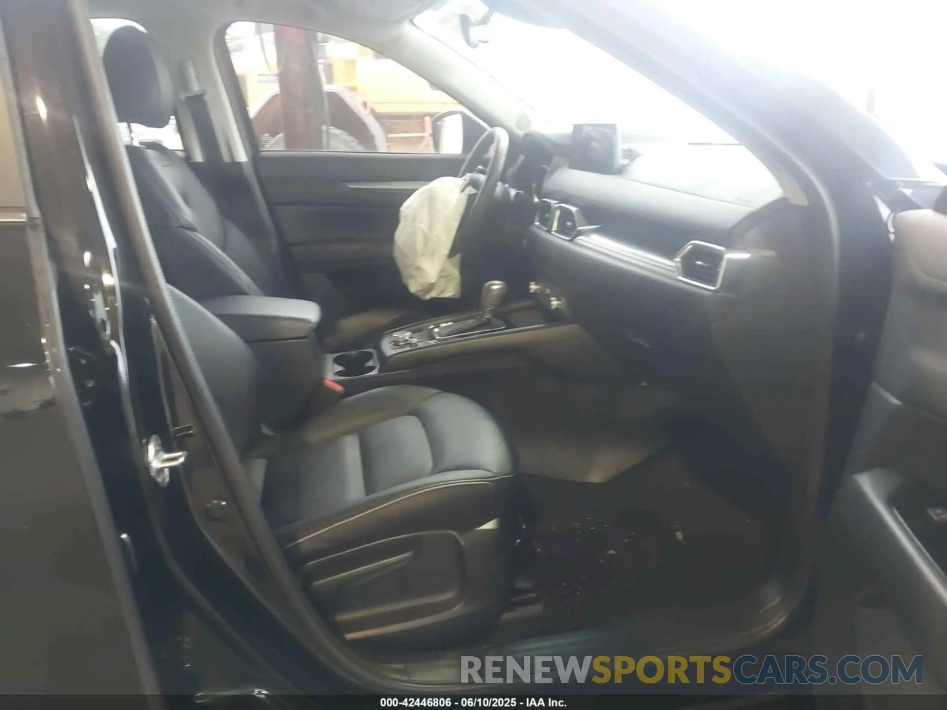 5 Photograph of a damaged car JM3KFBBL6R0528544 MAZDA CX-5 2024