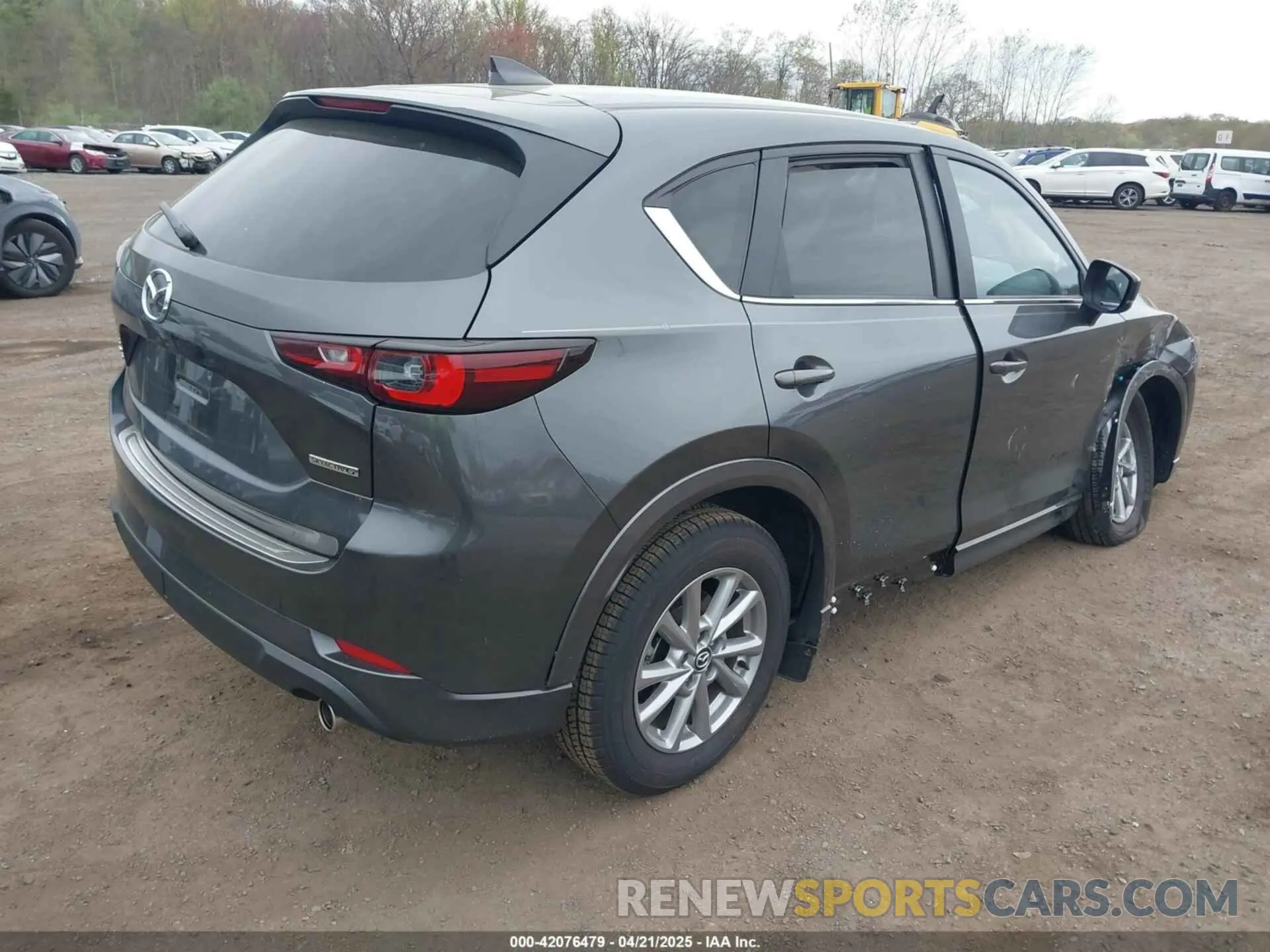 4 Photograph of a damaged car JM3KFBBL7R0462862 MAZDA CX-5 2024
