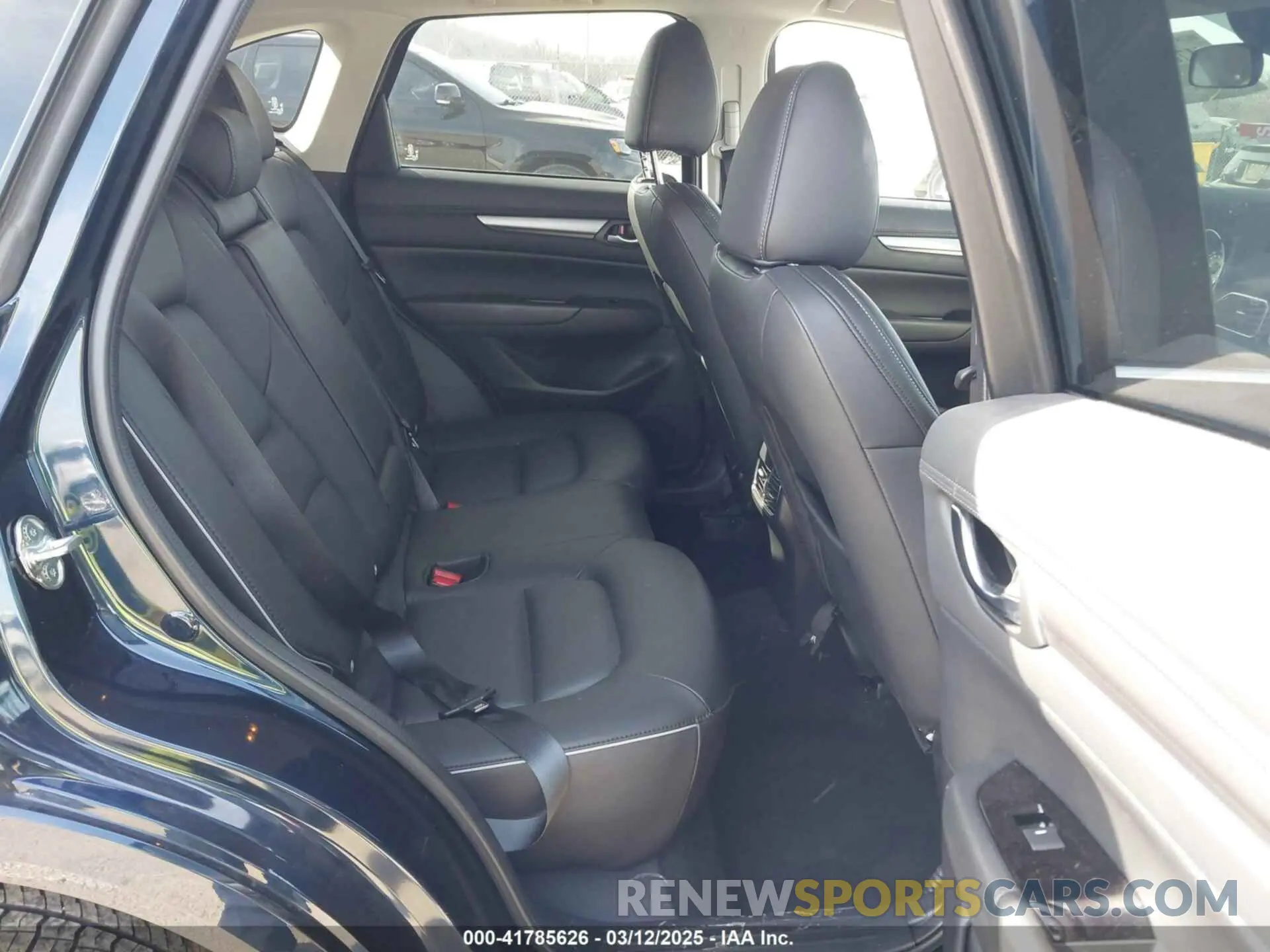 8 Photograph of a damaged car JM3KFBBL8R0482019 MAZDA CX-5 2024