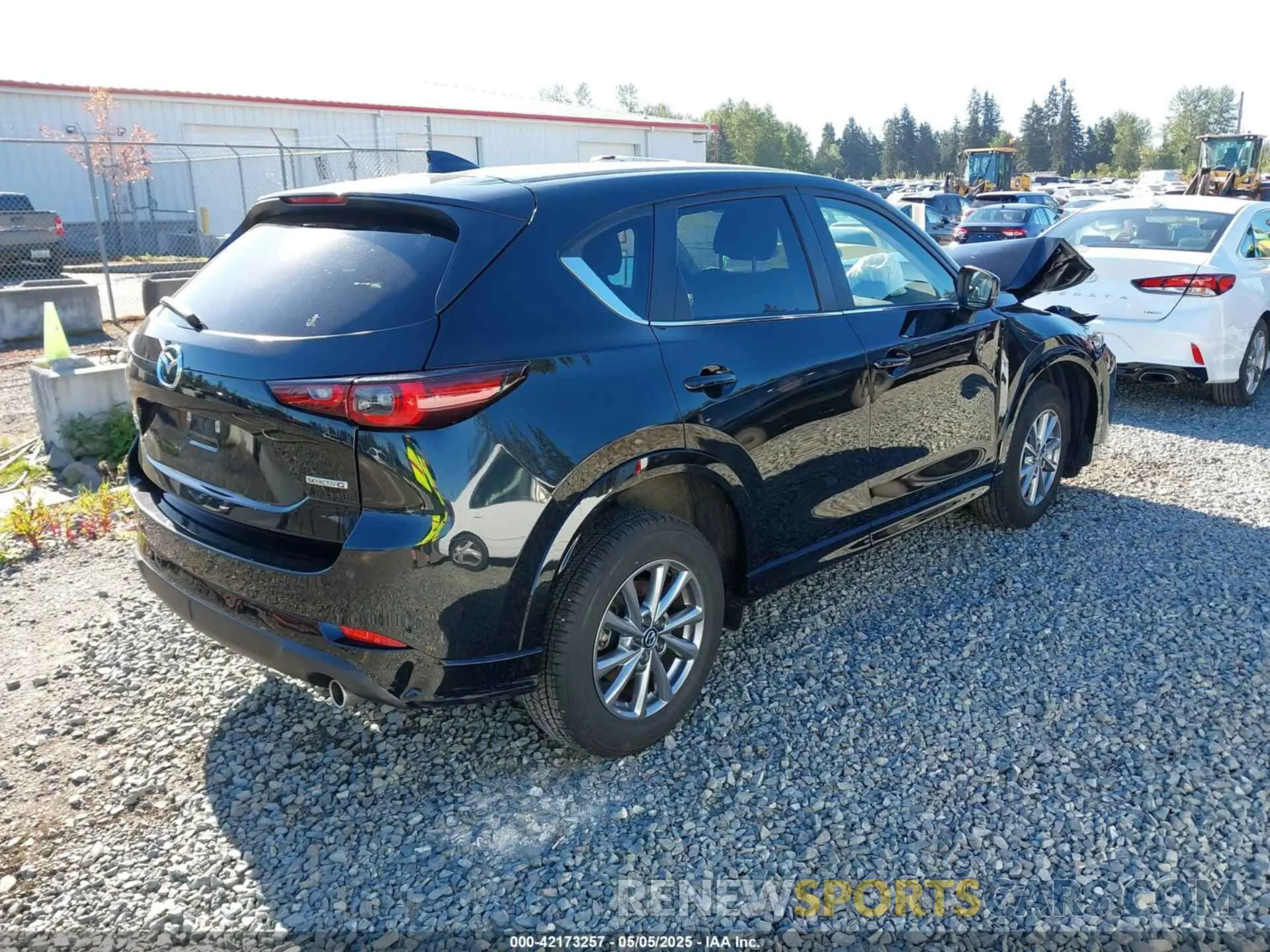 4 Photograph of a damaged car JM3KFBBL8R0483123 MAZDA CX-5 2024