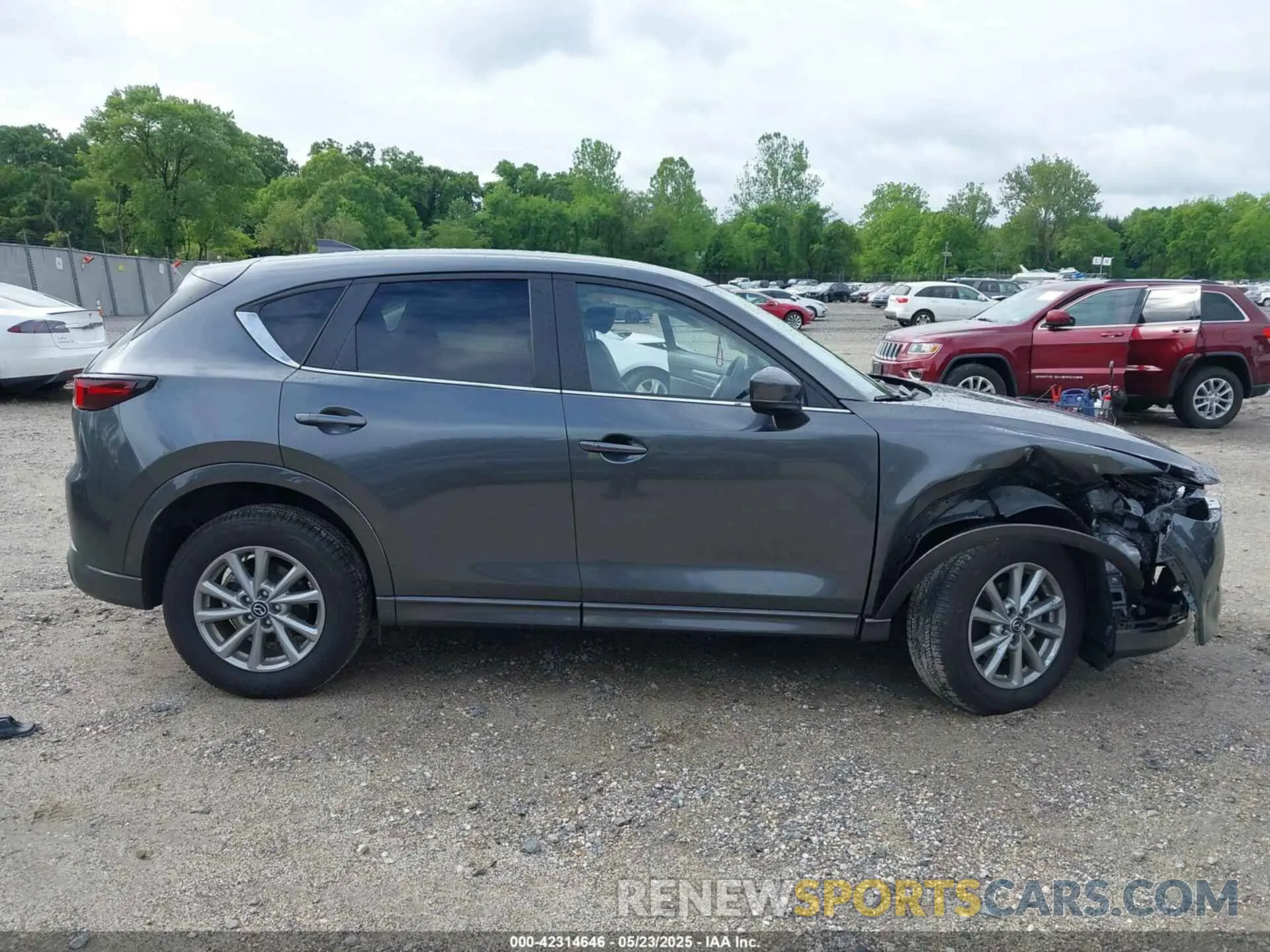 13 Photograph of a damaged car JM3KFBBL9R0445108 MAZDA CX-5 2024