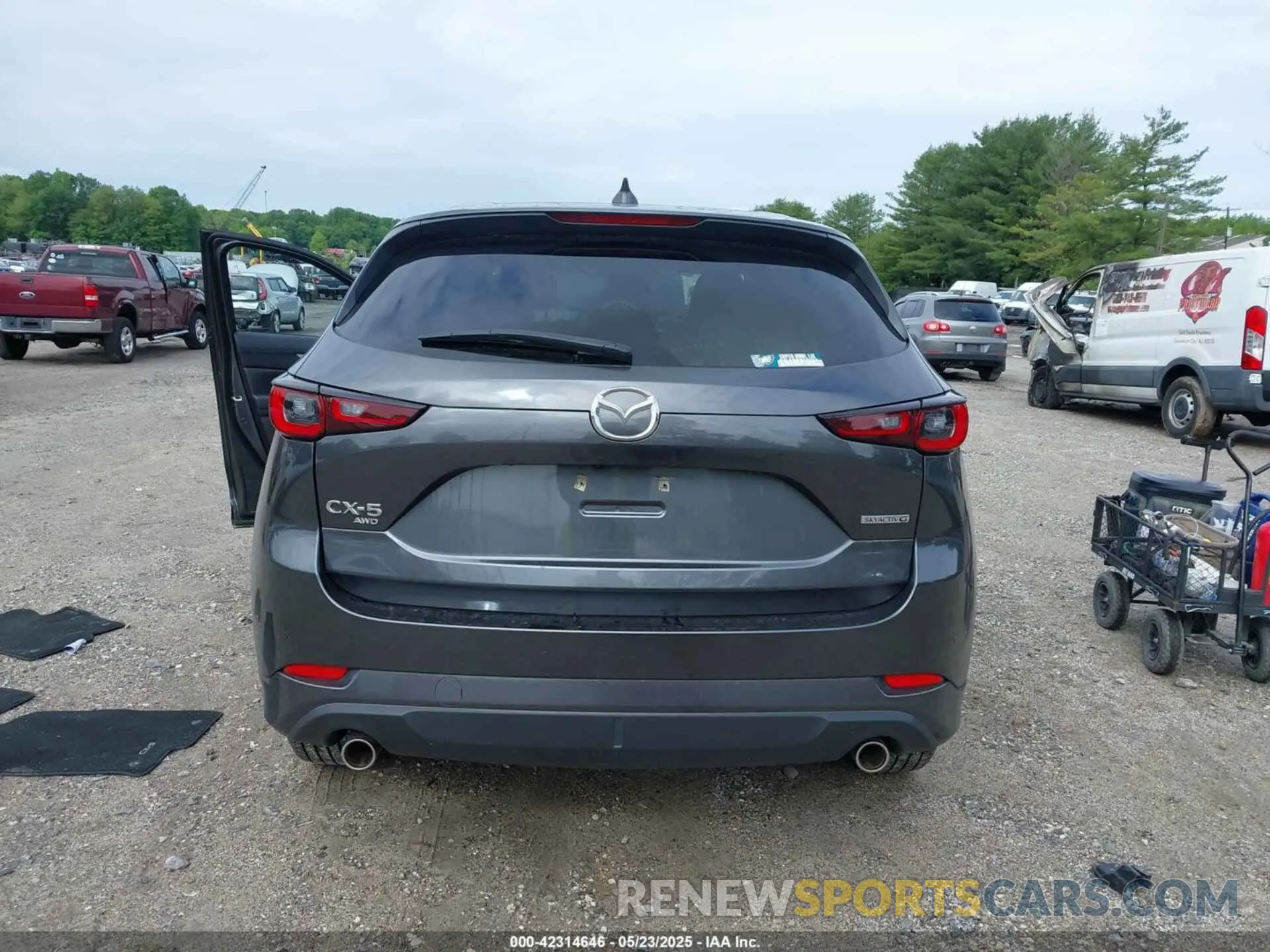 16 Photograph of a damaged car JM3KFBBL9R0445108 MAZDA CX-5 2024