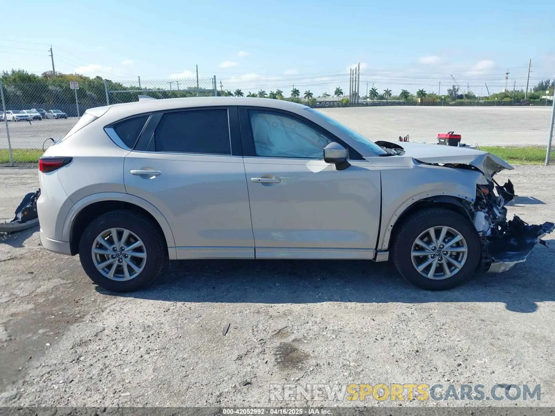 14 Photograph of a damaged car JM3KFBBLXR0485326 MAZDA CX-5 2024