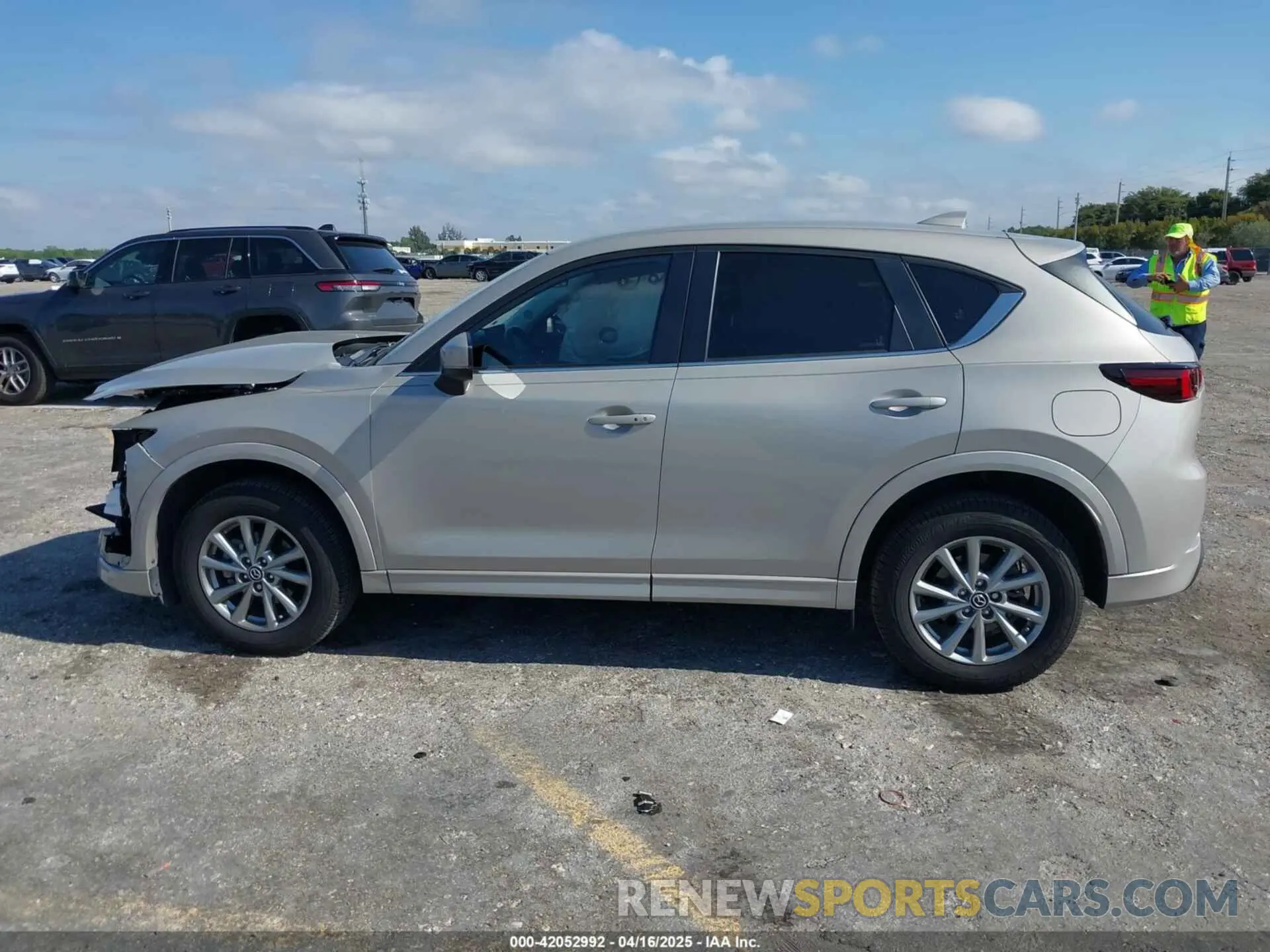 15 Photograph of a damaged car JM3KFBBLXR0485326 MAZDA CX-5 2024