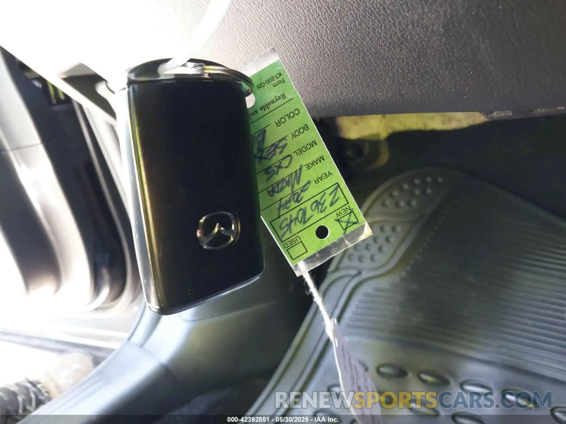 11 Photograph of a damaged car JM3KFBBM3R0367045 MAZDA CX-5 2024