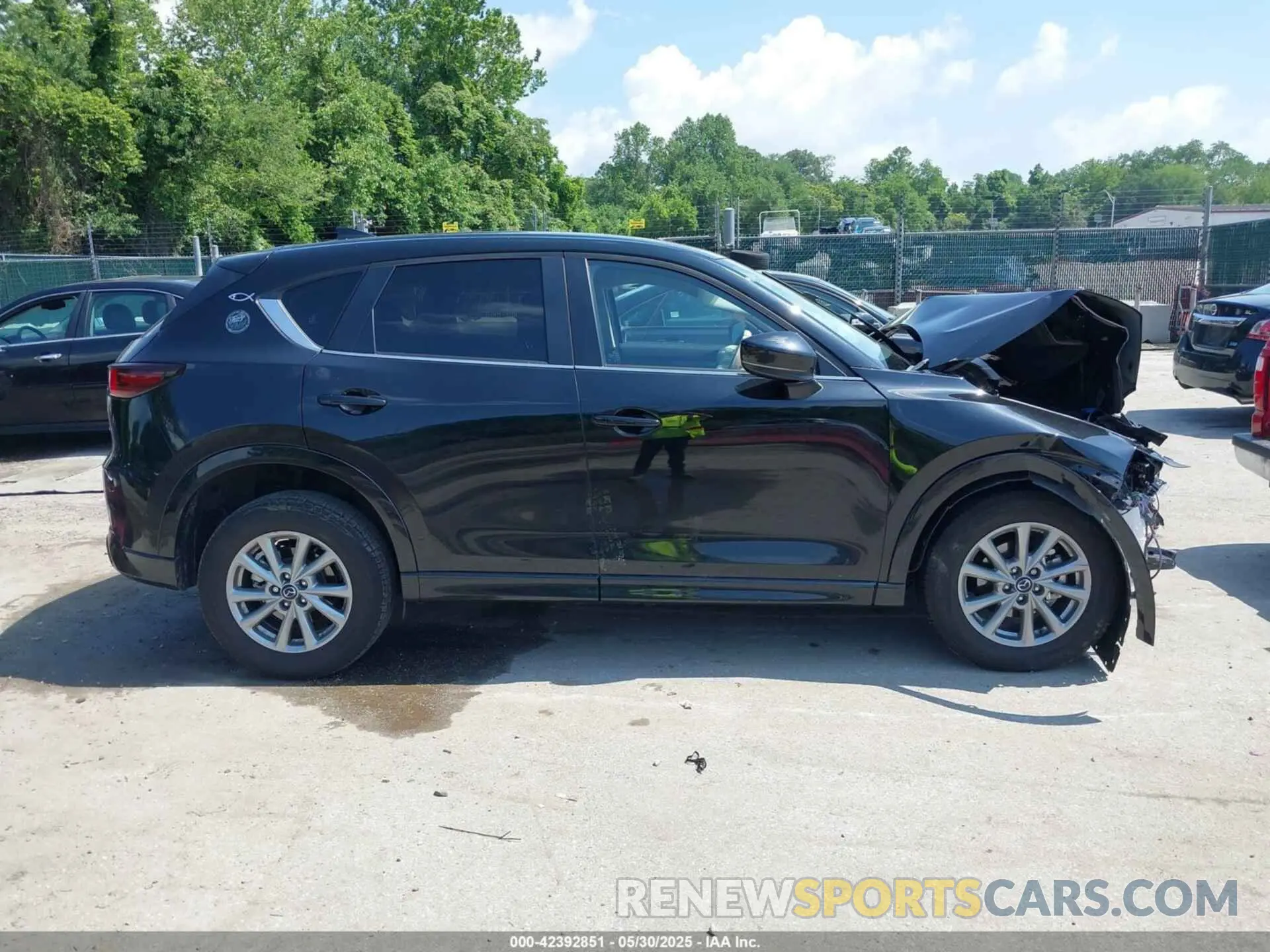 14 Photograph of a damaged car JM3KFBBM3R0367045 MAZDA CX-5 2024