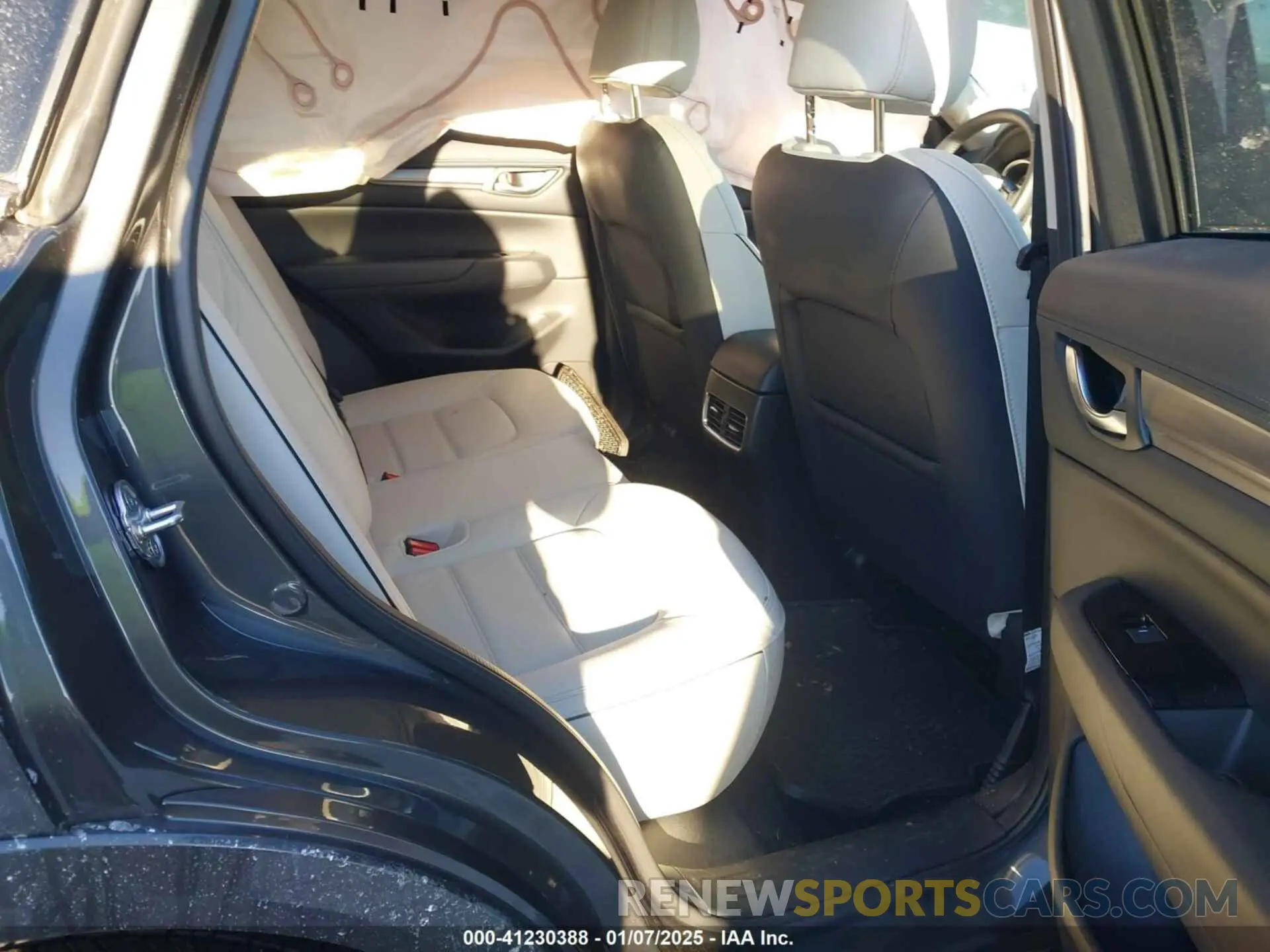 8 Photograph of a damaged car JM3KFBCL0R0428860 MAZDA CX-5 2024