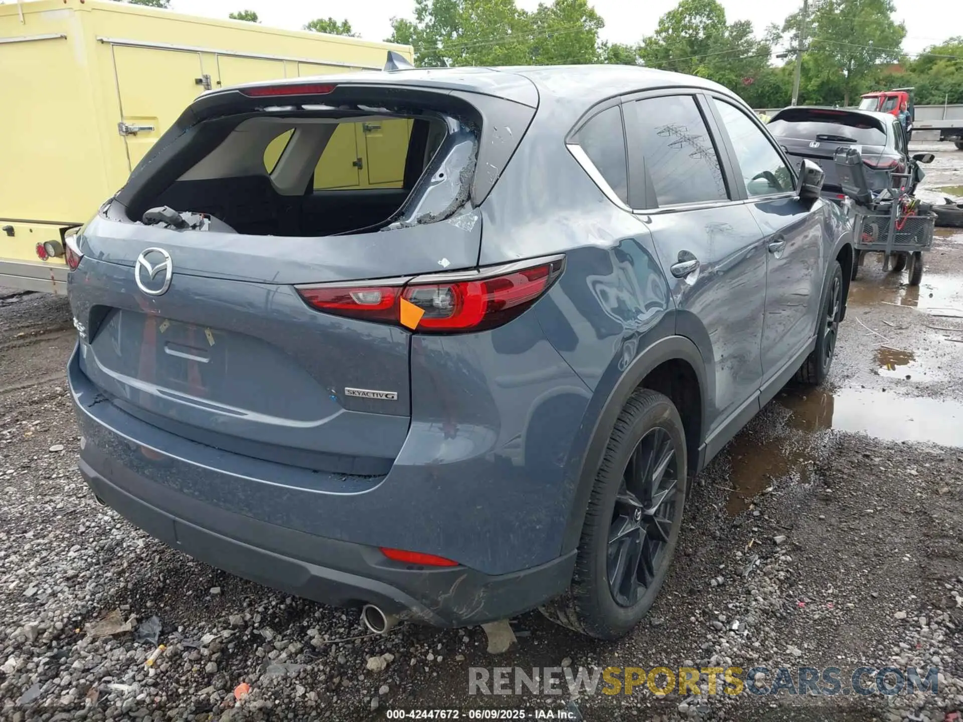 4 Photograph of a damaged car JM3KFBCL0R0429989 MAZDA CX-5 2024
