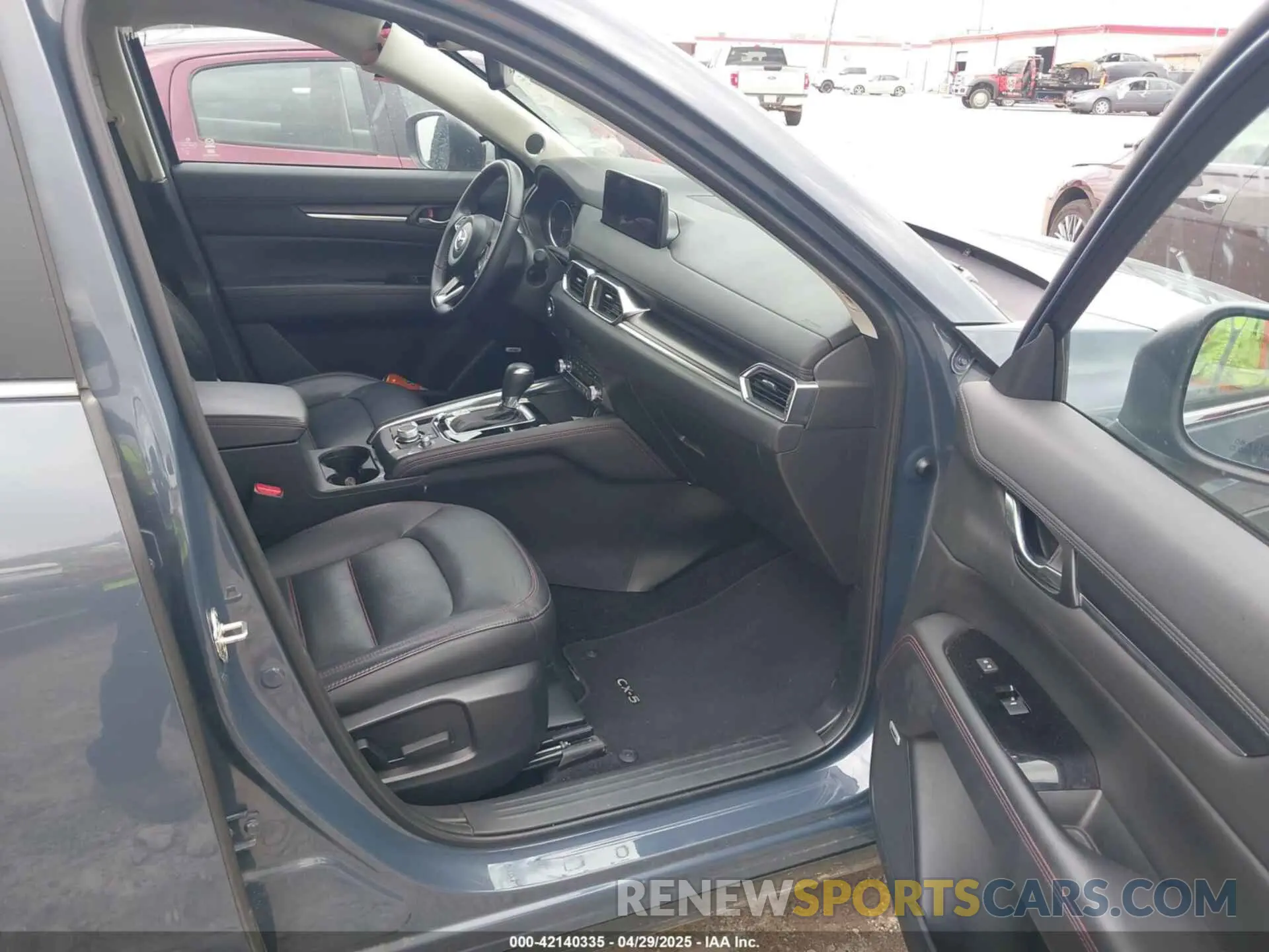 5 Photograph of a damaged car JM3KFBCL0R0516680 MAZDA CX-5 2024