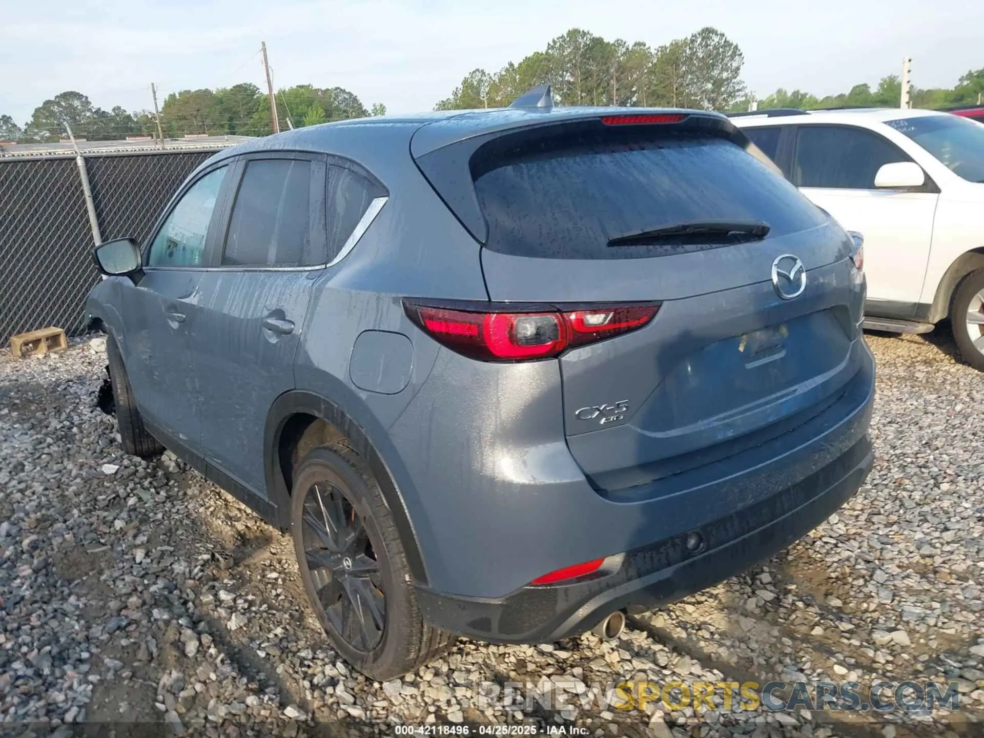 3 Photograph of a damaged car JM3KFBCL1R0502108 MAZDA CX-5 2024