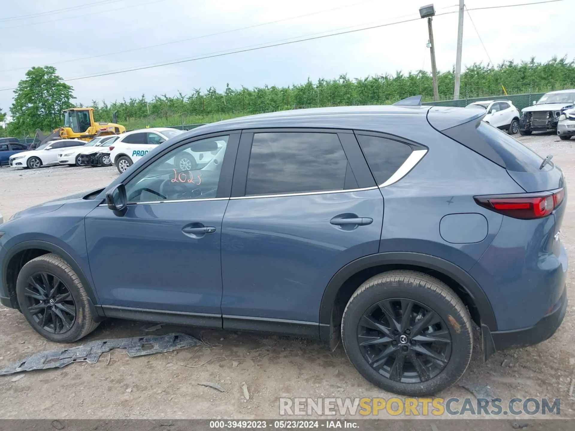 14 Photograph of a damaged car JM3KFBCL2R0427497 MAZDA CX-5 2024