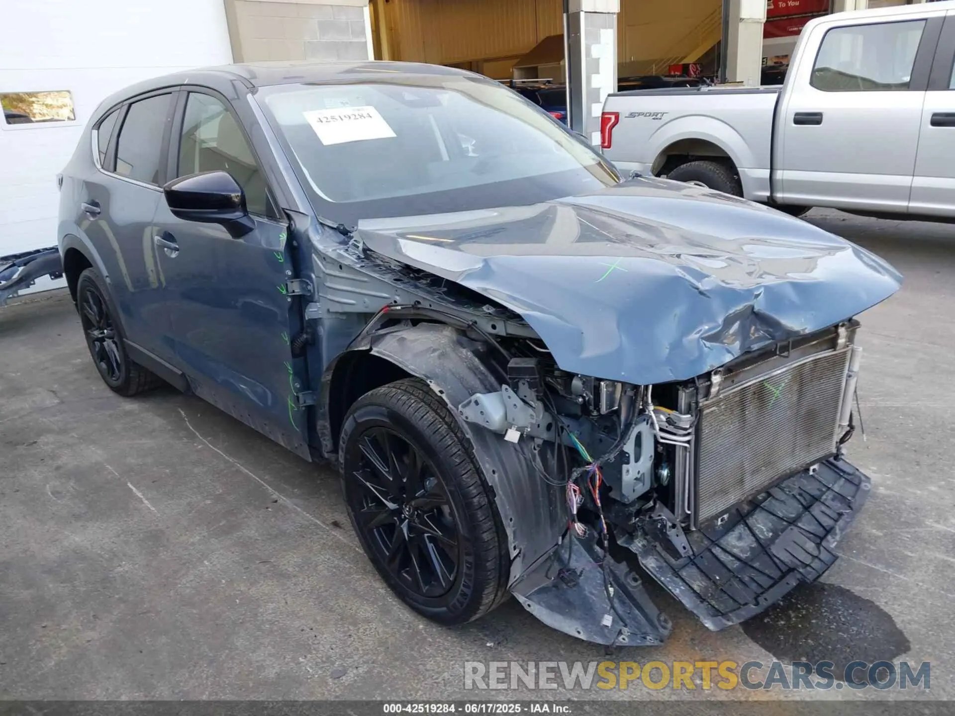 1 Photograph of a damaged car JM3KFBCL2R0500495 MAZDA CX-5 2024