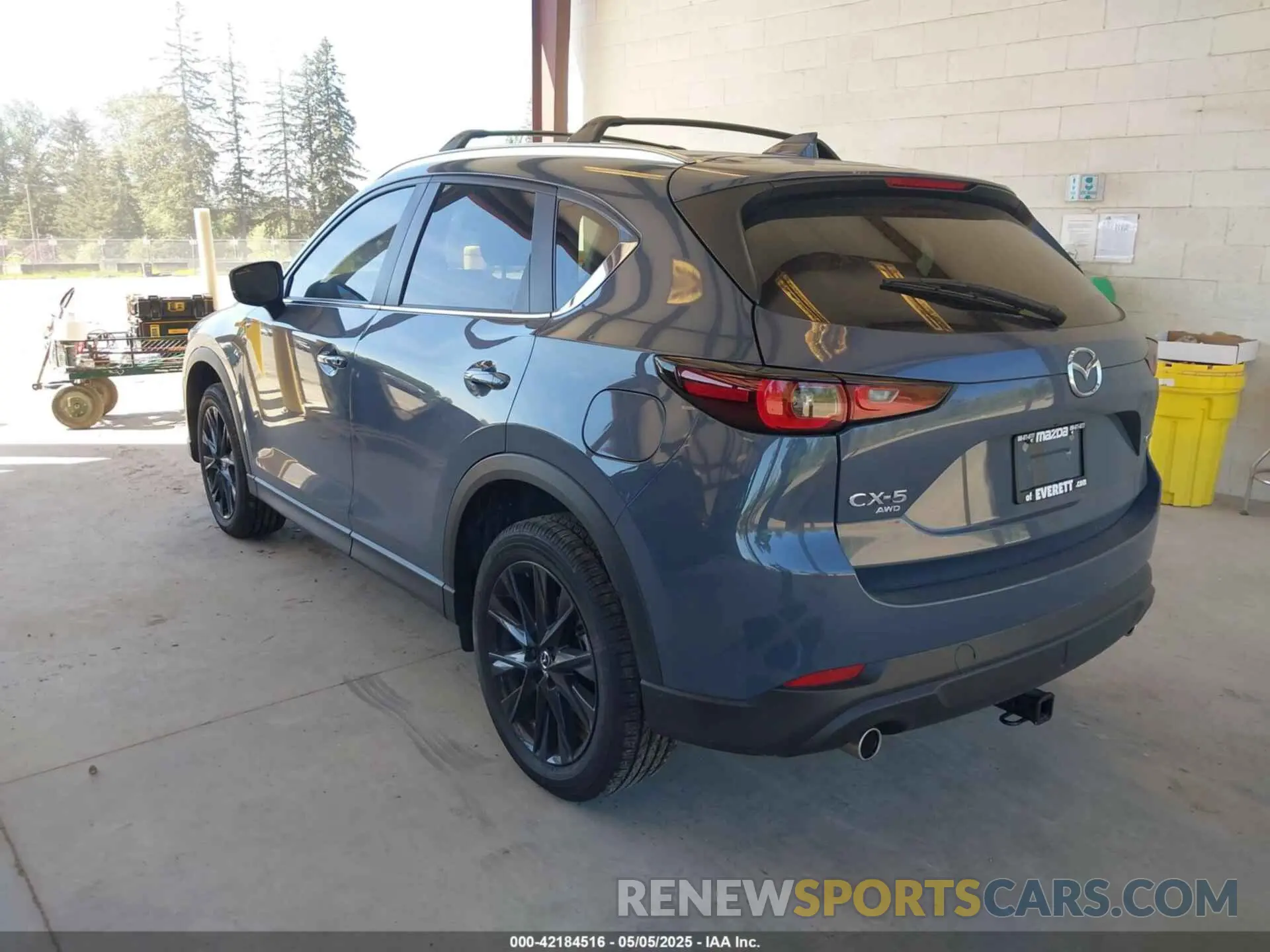 3 Photograph of a damaged car JM3KFBCL2R0510458 MAZDA CX-5 2024