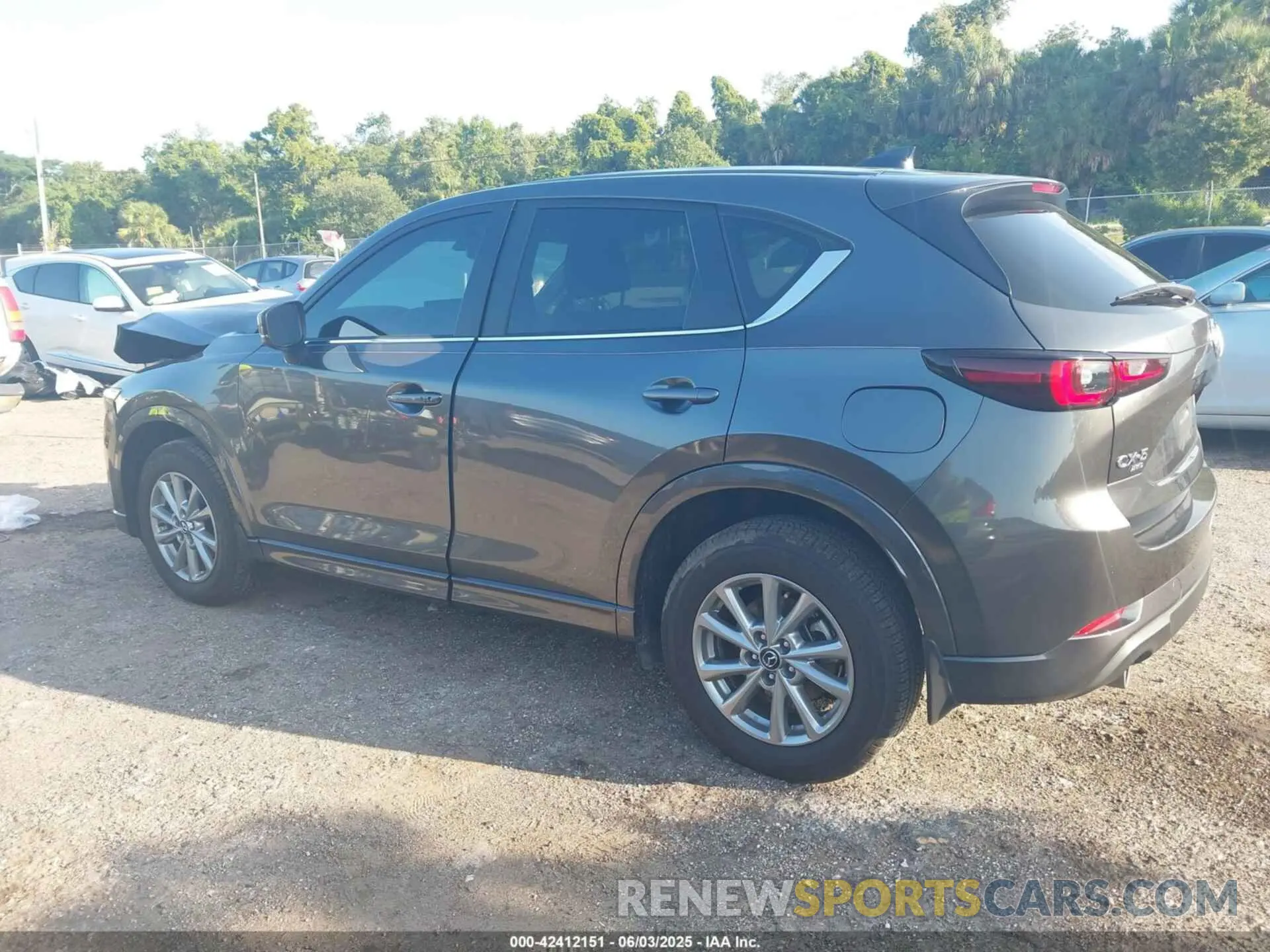14 Photograph of a damaged car JM3KFBCL3R0414256 MAZDA CX-5 2024