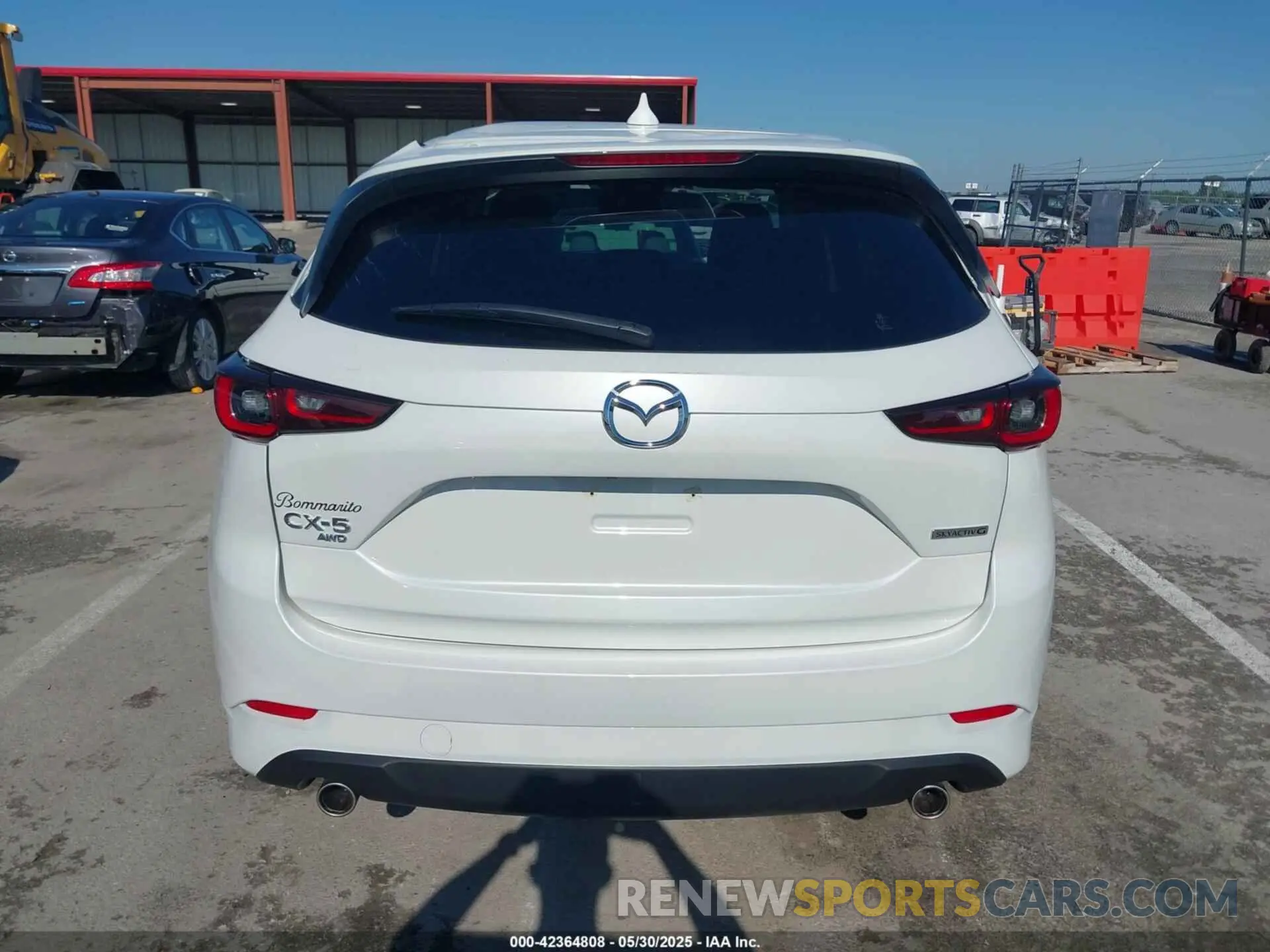 16 Photograph of a damaged car JM3KFBCL3R0520576 MAZDA CX-5 2024