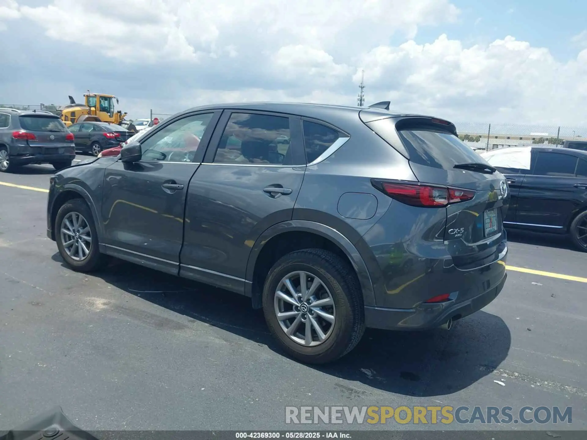 1 Photograph of a damaged car JM3KFBCL5R0404859 MAZDA CX-5 2024