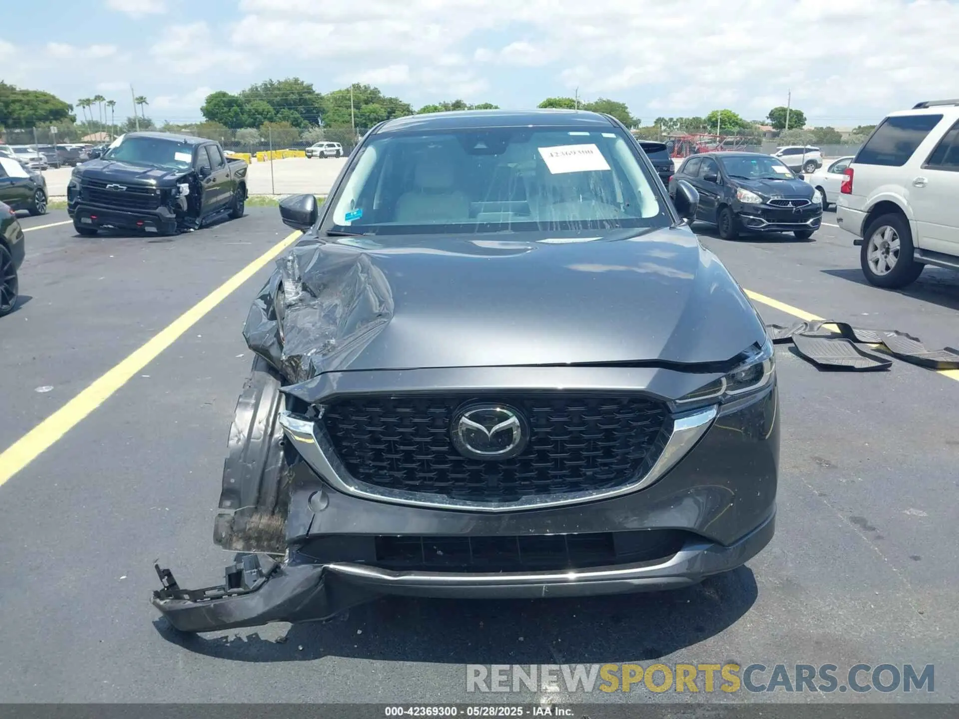 12 Photograph of a damaged car JM3KFBCL5R0404859 MAZDA CX-5 2024