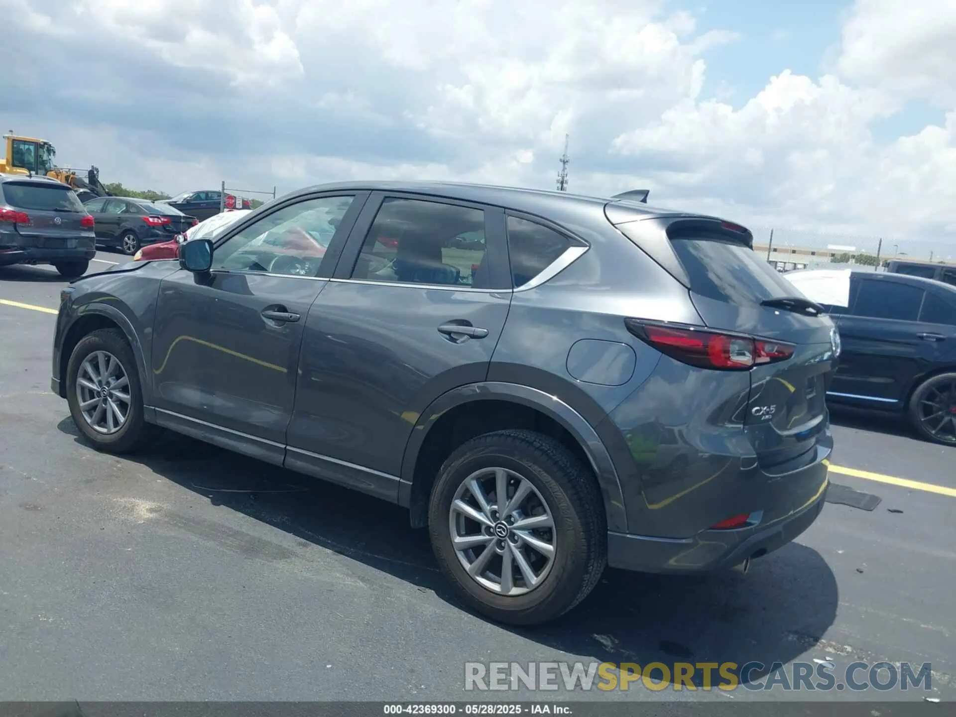 3 Photograph of a damaged car JM3KFBCL5R0404859 MAZDA CX-5 2024
