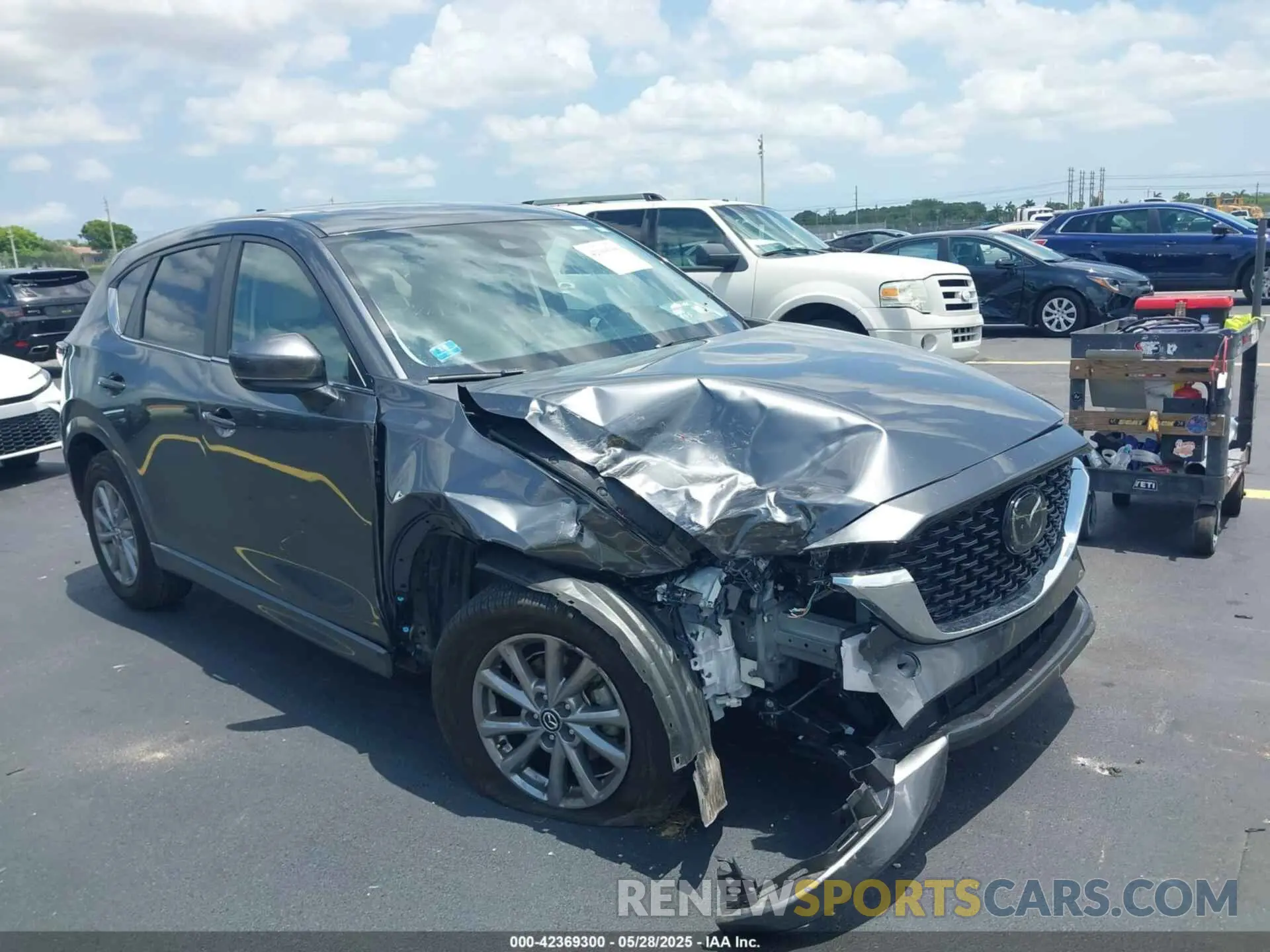 6 Photograph of a damaged car JM3KFBCL5R0404859 MAZDA CX-5 2024