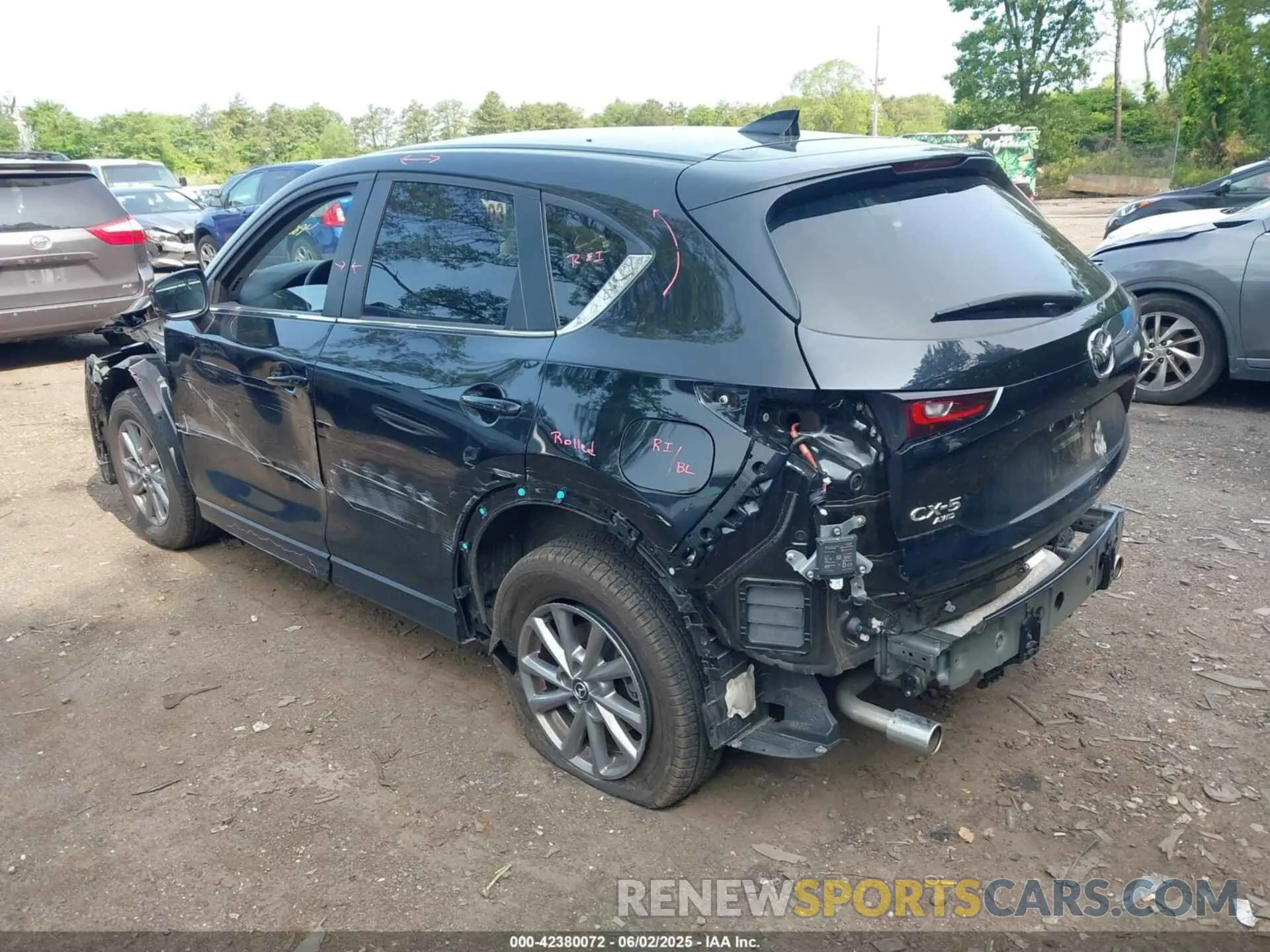 3 Photograph of a damaged car JM3KFBCL5R0419460 MAZDA CX-5 2024