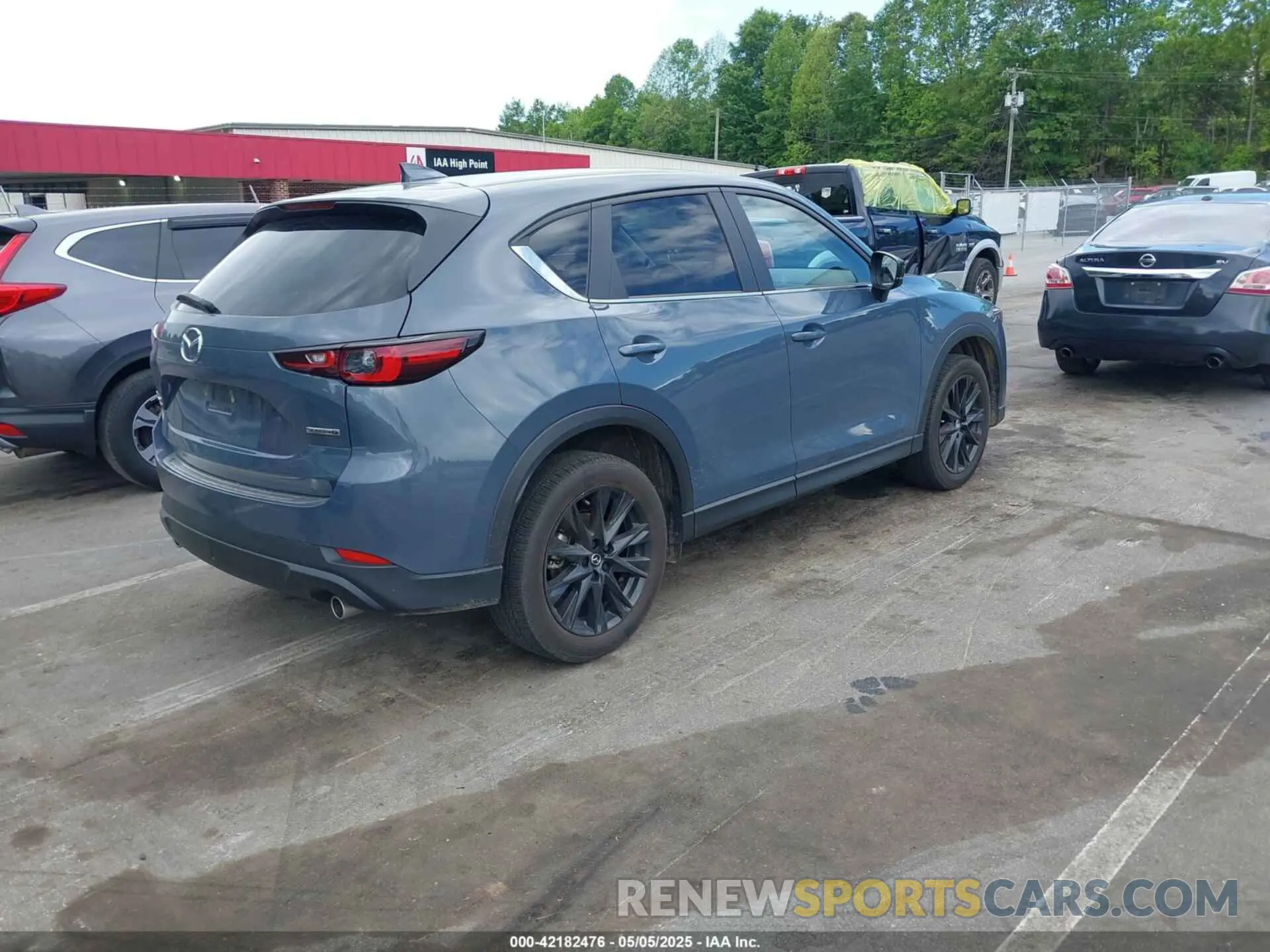 4 Photograph of a damaged car JM3KFBCL5R0440888 MAZDA CX-5 2024