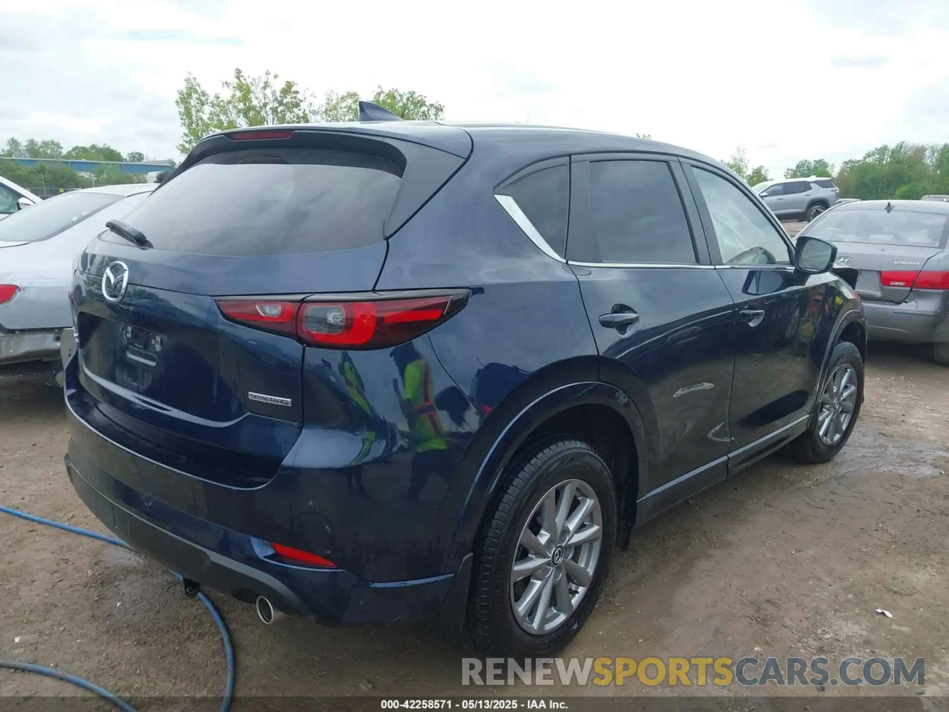 4 Photograph of a damaged car JM3KFBCL5R0447856 MAZDA CX-5 2024
