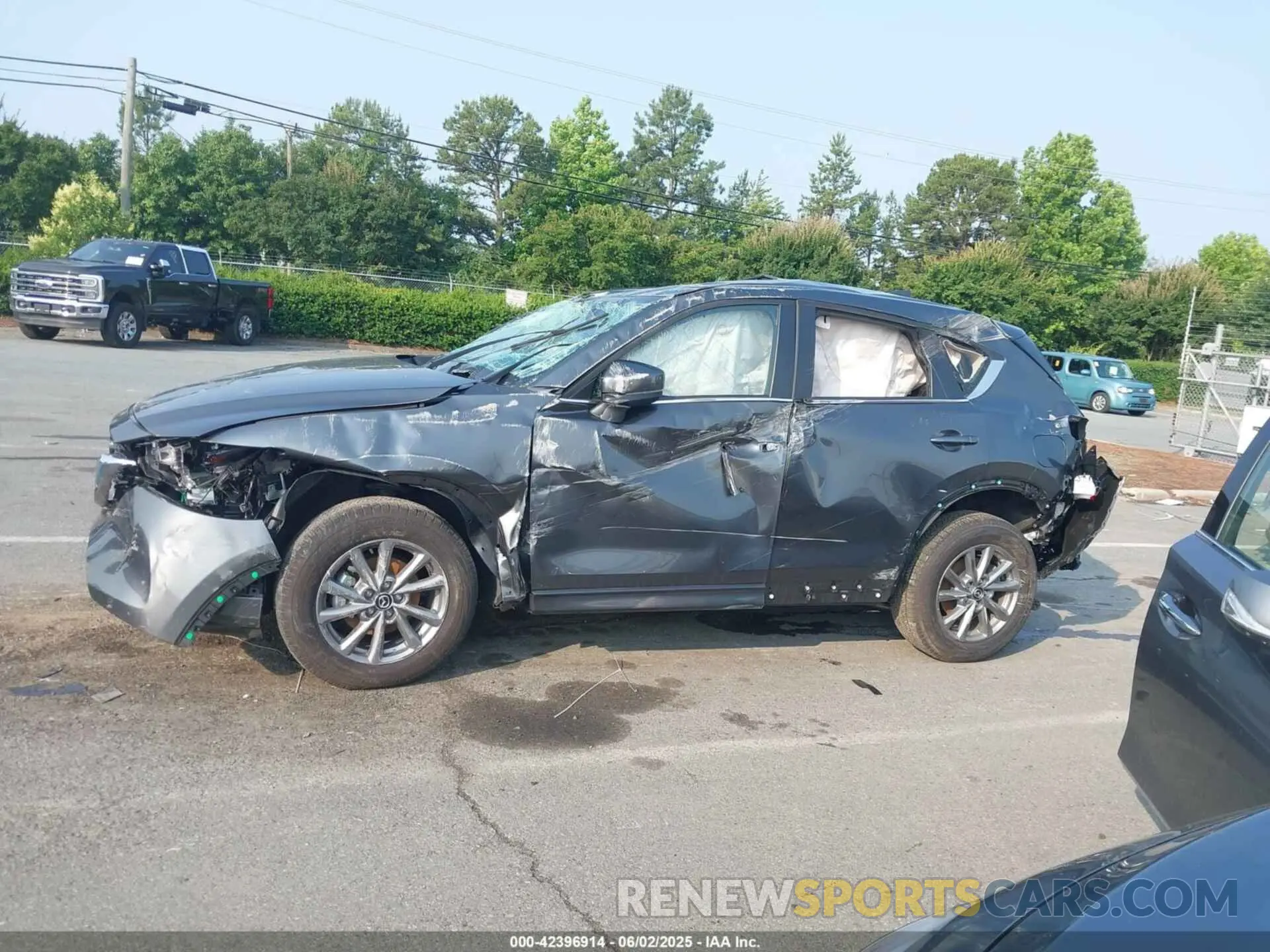 13 Photograph of a damaged car JM3KFBCL7R0492345 MAZDA CX-5 2024
