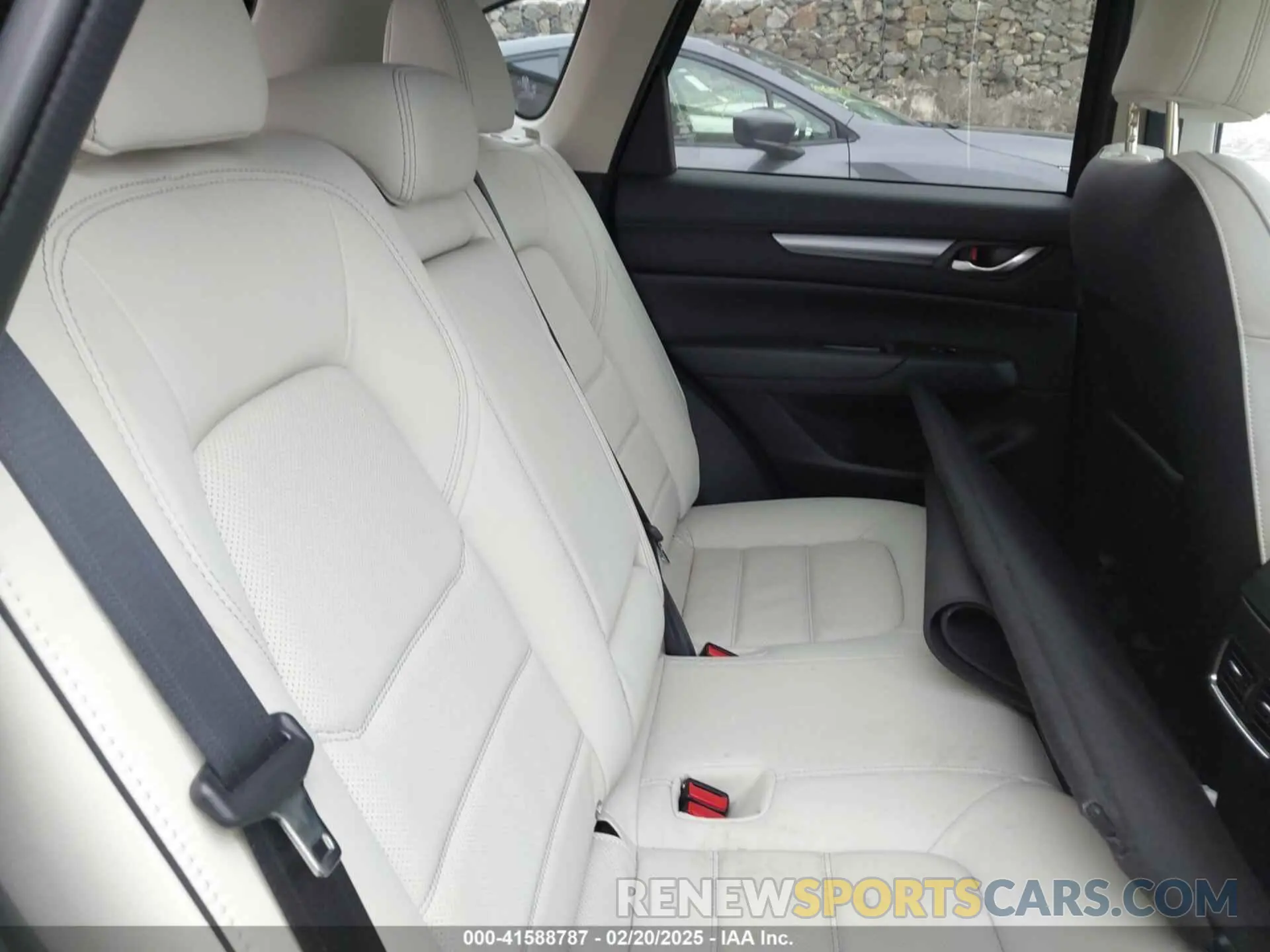 8 Photograph of a damaged car JM3KFBCL7R0506776 MAZDA CX-5 2024