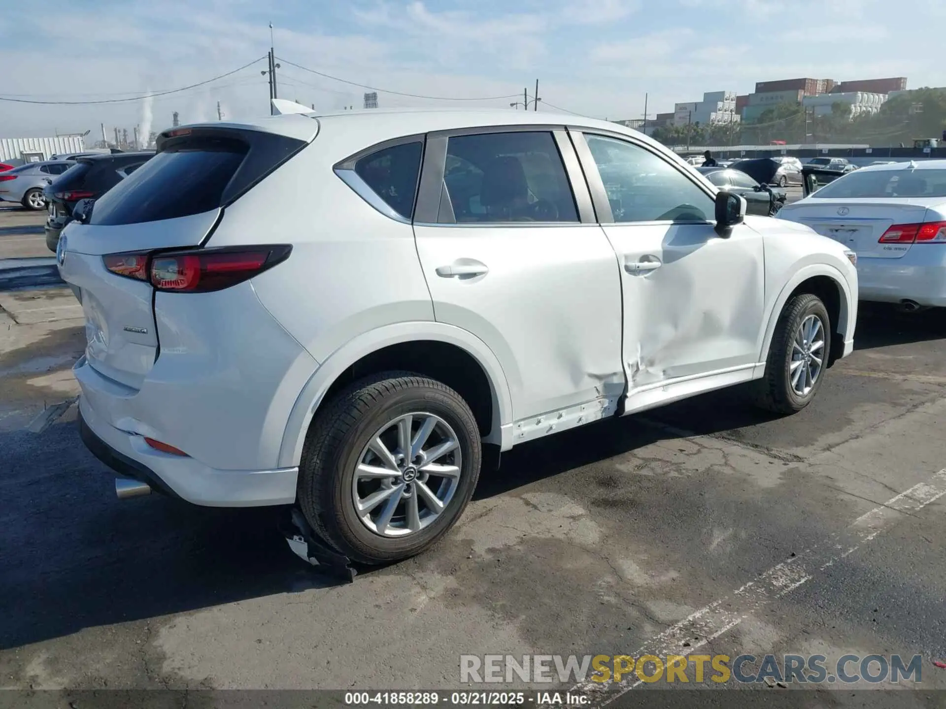 4 Photograph of a damaged car JM3KFBCL8R0498140 MAZDA CX-5 2024