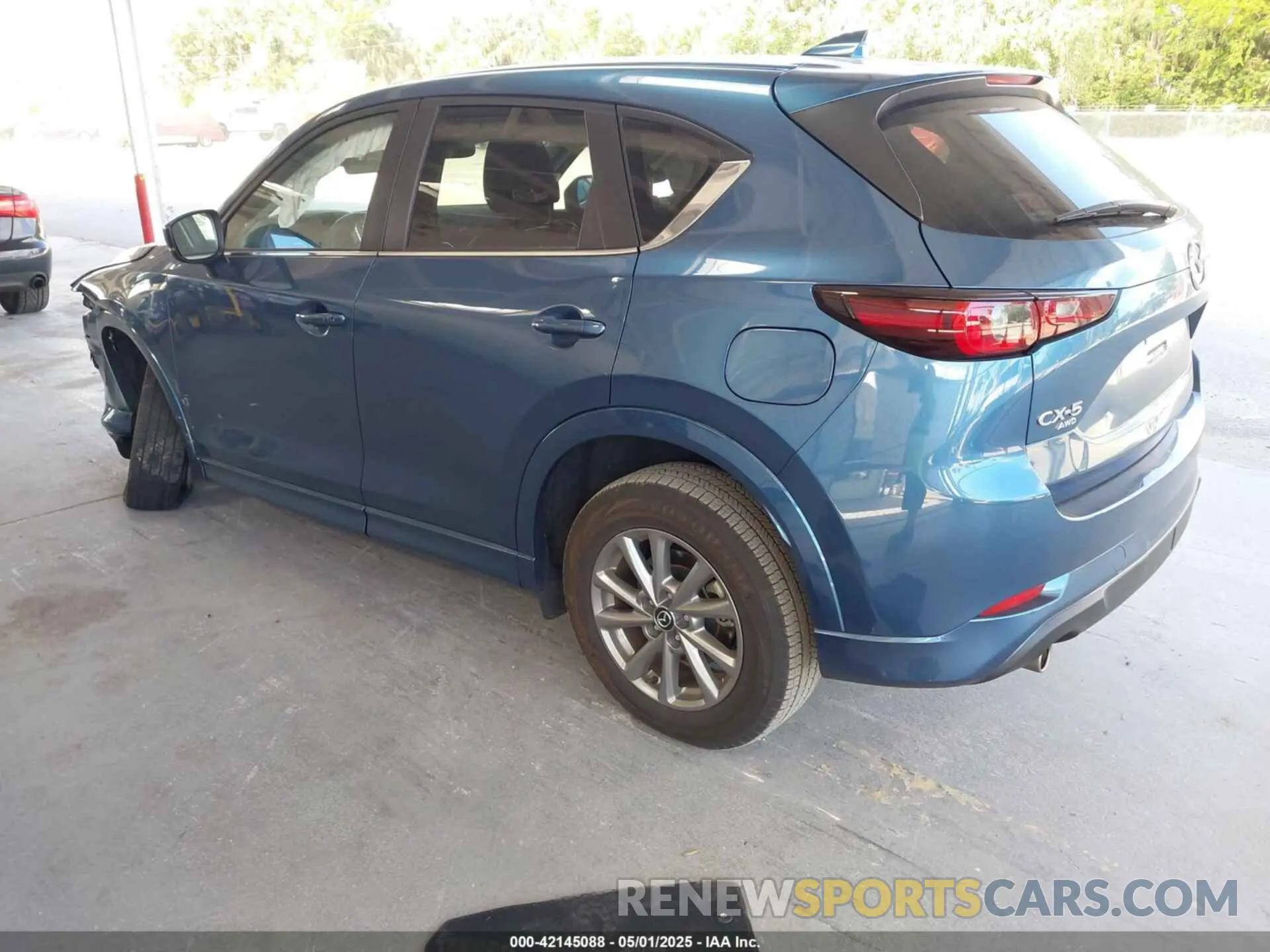 3 Photograph of a damaged car JM3KFBCLXR0453667 MAZDA CX-5 2024