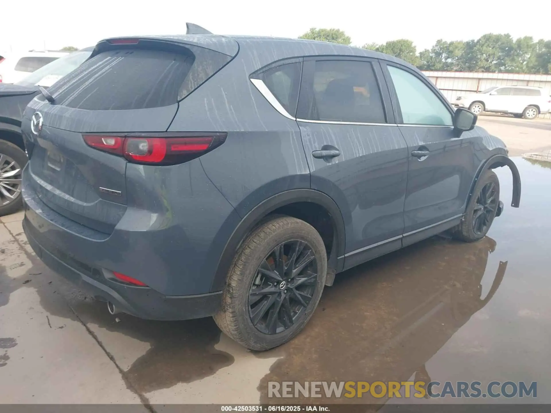 4 Photograph of a damaged car JM3KFBCLXR0503659 MAZDA CX-5 2024