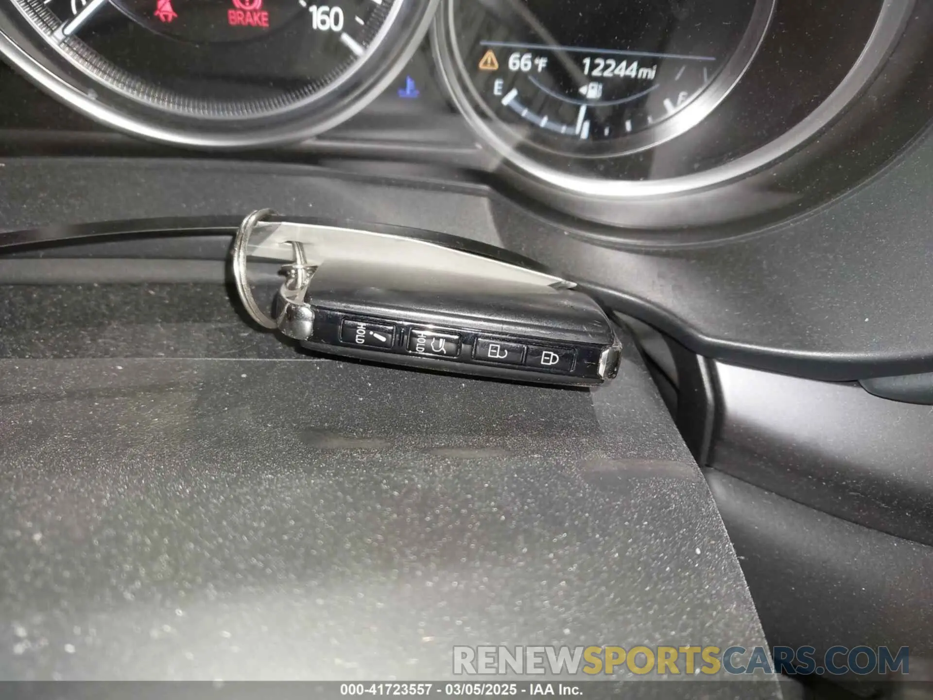11 Photograph of a damaged car JM3KFBCM2R0370159 MAZDA CX-5 2024