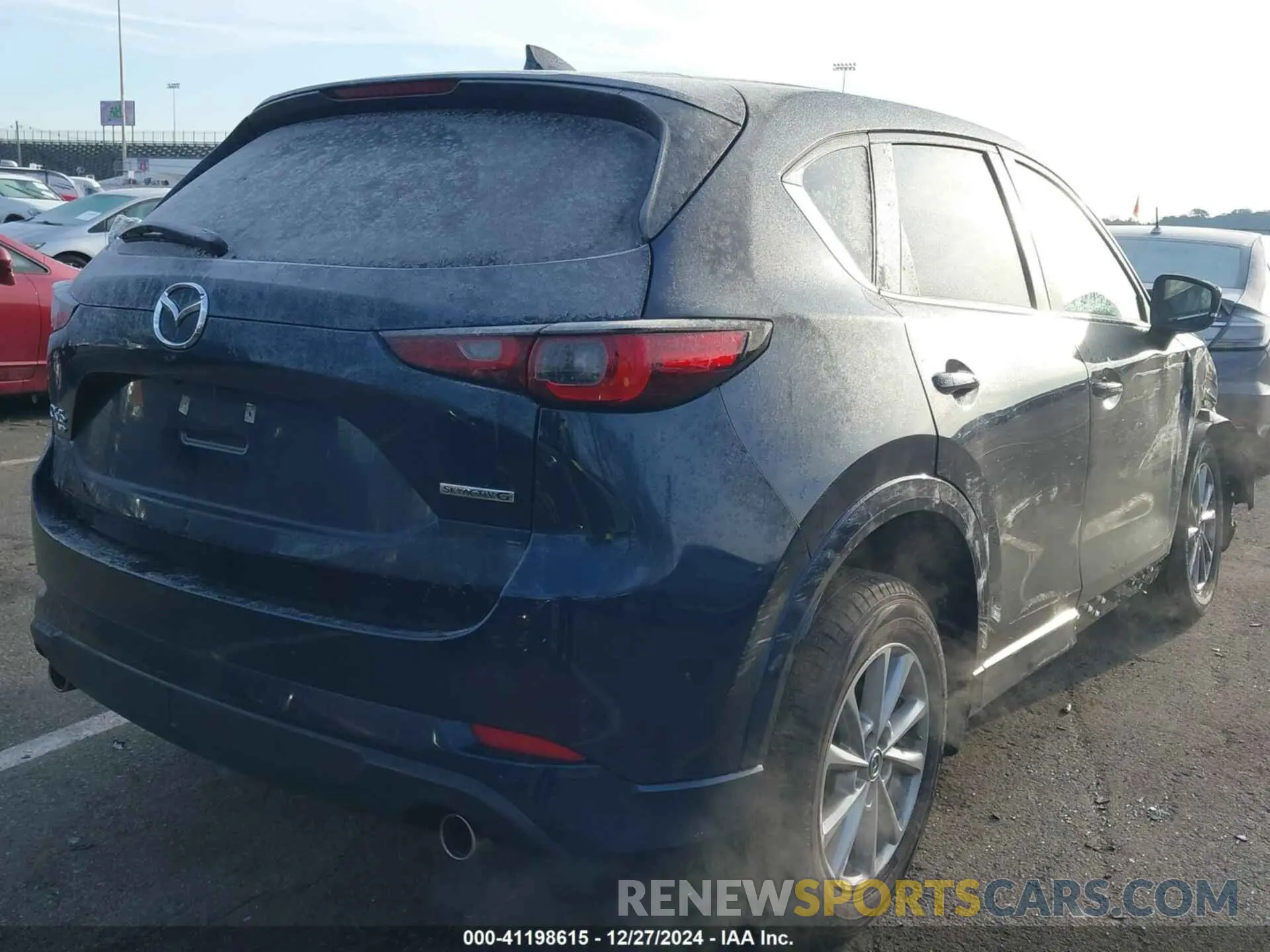 4 Photograph of a damaged car JM3KFBCM6R0401431 MAZDA CX-5 2024