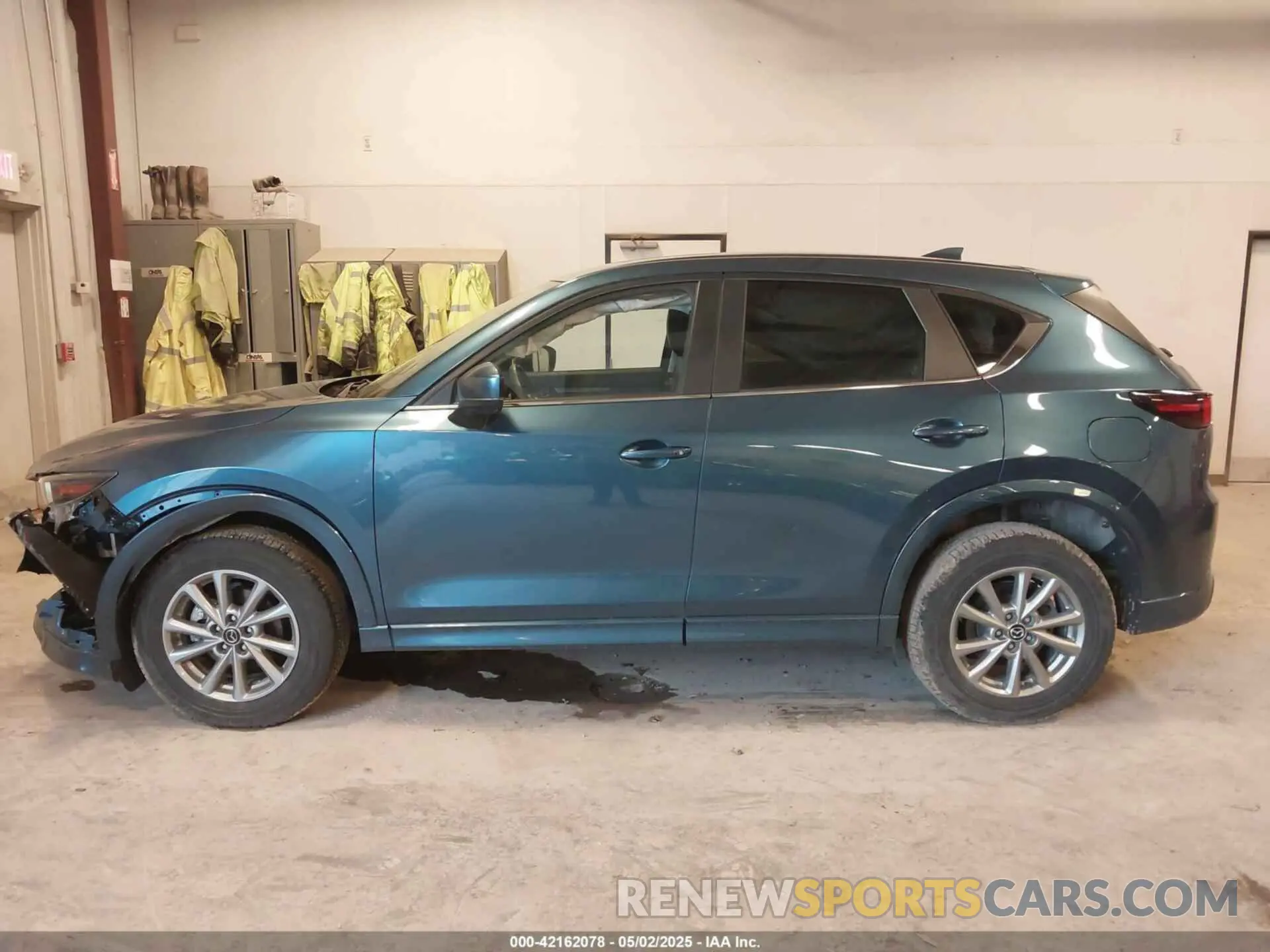 14 Photograph of a damaged car JM3KFBCM9R0390733 MAZDA CX-5 2024