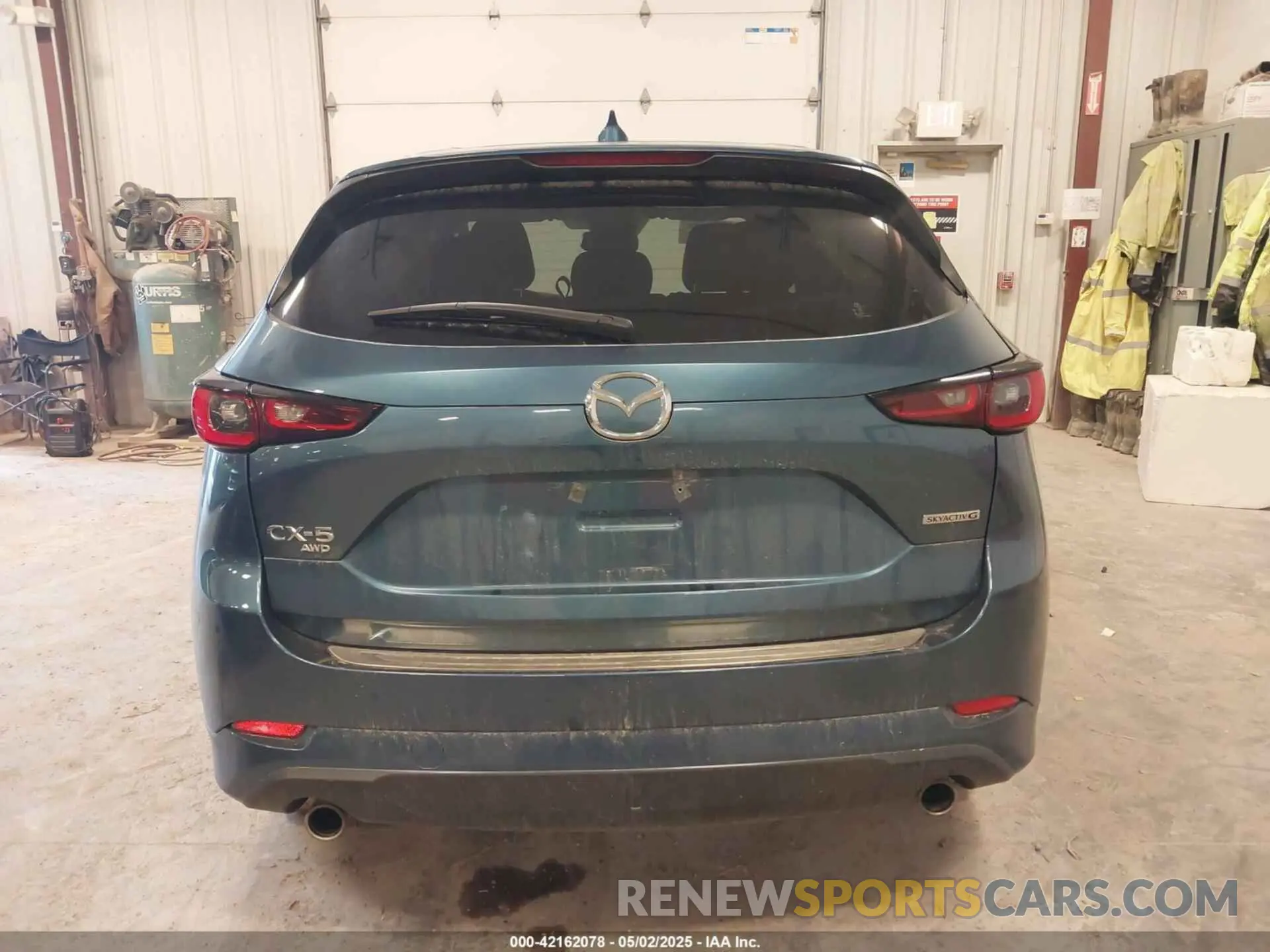 16 Photograph of a damaged car JM3KFBCM9R0390733 MAZDA CX-5 2024
