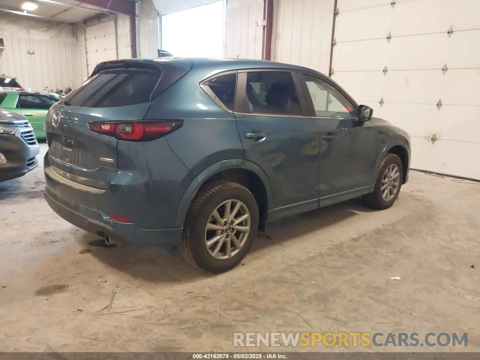 4 Photograph of a damaged car JM3KFBCM9R0390733 MAZDA CX-5 2024
