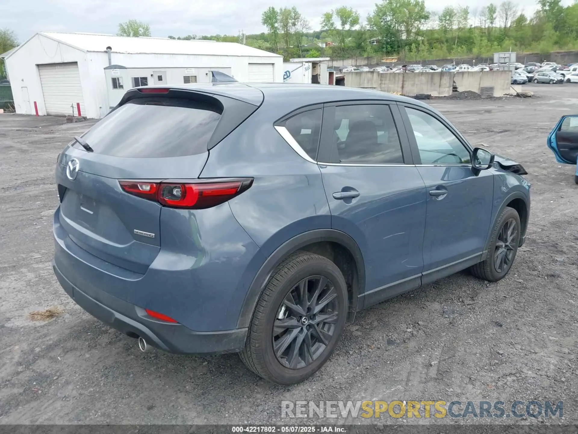 4 Photograph of a damaged car JM3KFBCM9R0393213 MAZDA CX-5 2024