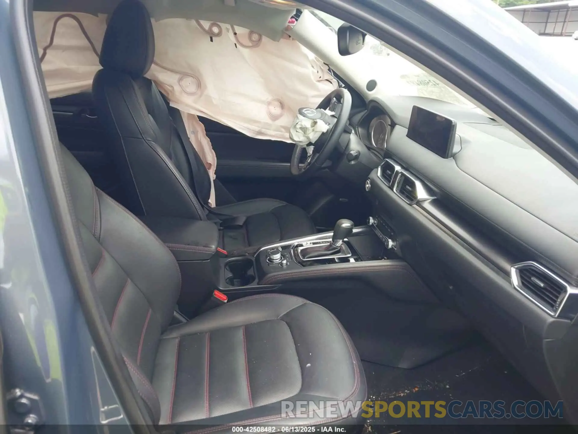 5 Photograph of a damaged car JM3KFBCMXR0353819 MAZDA CX-5 2024