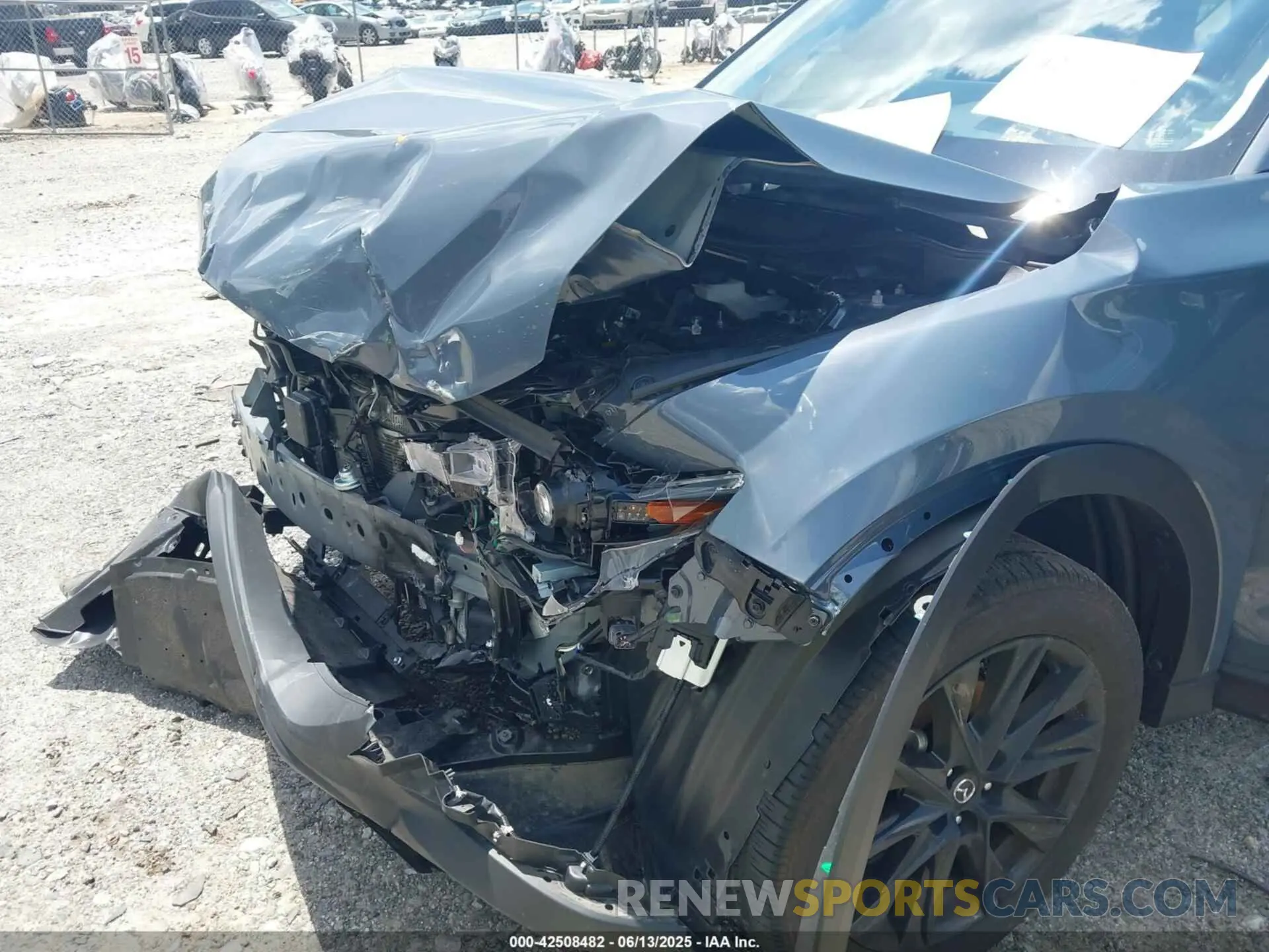 6 Photograph of a damaged car JM3KFBCMXR0353819 MAZDA CX-5 2024