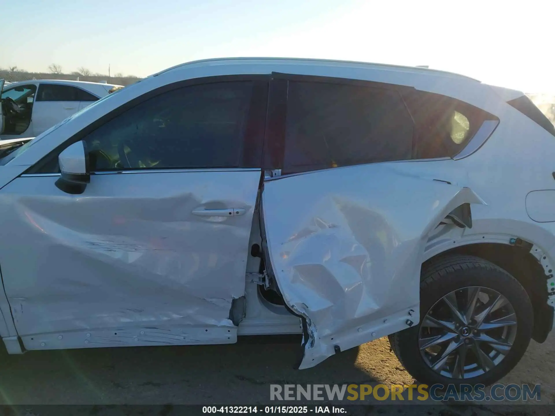 14 Photograph of a damaged car JM3KFBDL2R0514444 MAZDA CX-5 2024