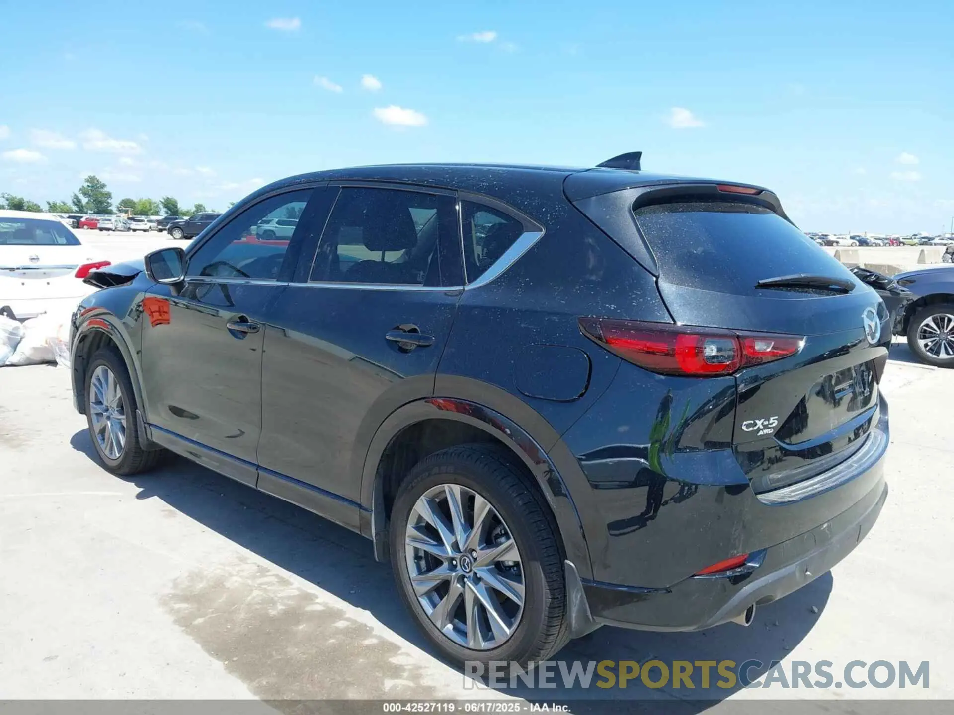 3 Photograph of a damaged car JM3KFBDL2R0531910 MAZDA CX-5 2024